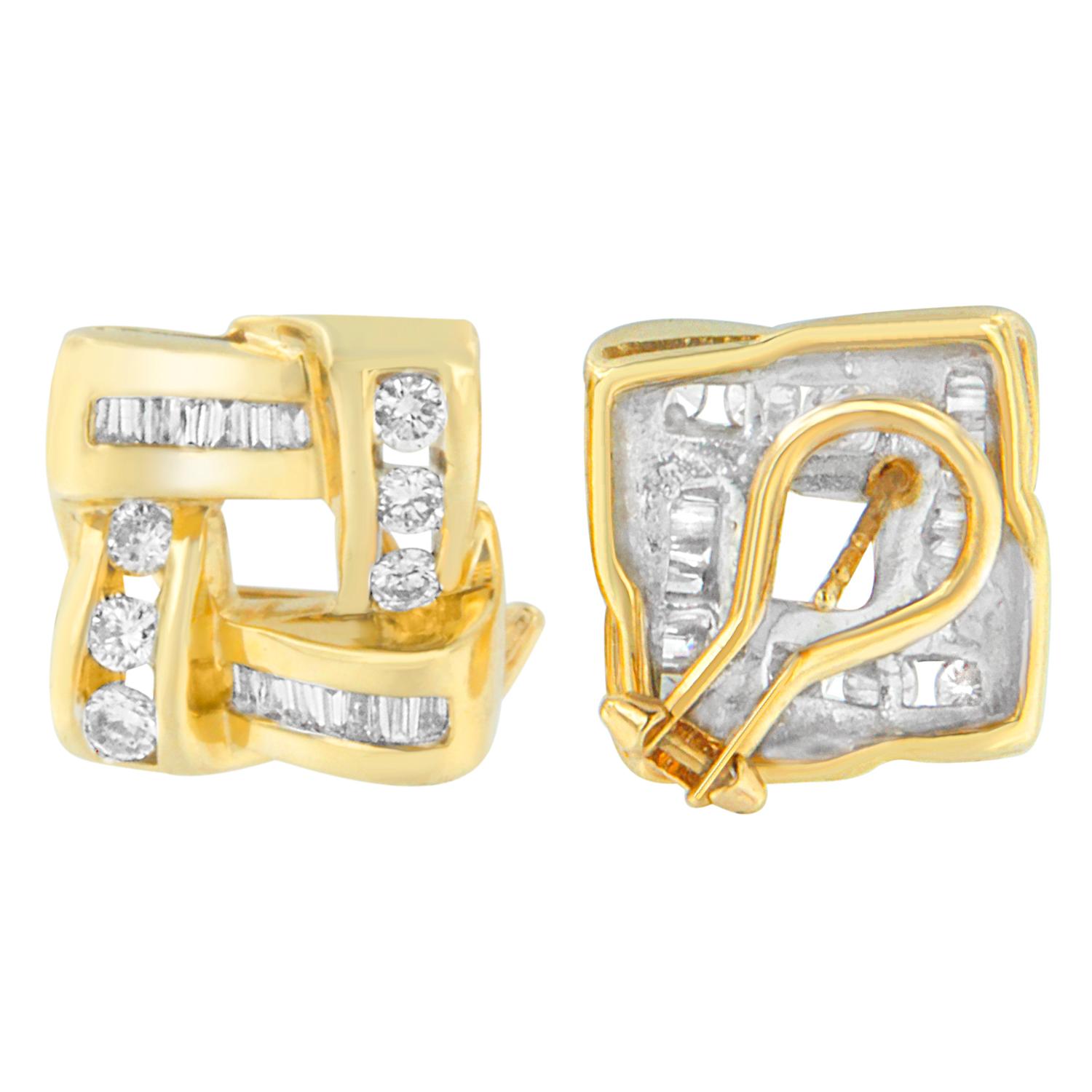 
Elevate your style with our exquisite 14k yellow gold earrings, a masterpiece of craftsmanship, flaunting 1 3/4 carats of radiant natural diamonds. These luxurious earrings feature a captivating interplay of light and geometry, each adorned with a