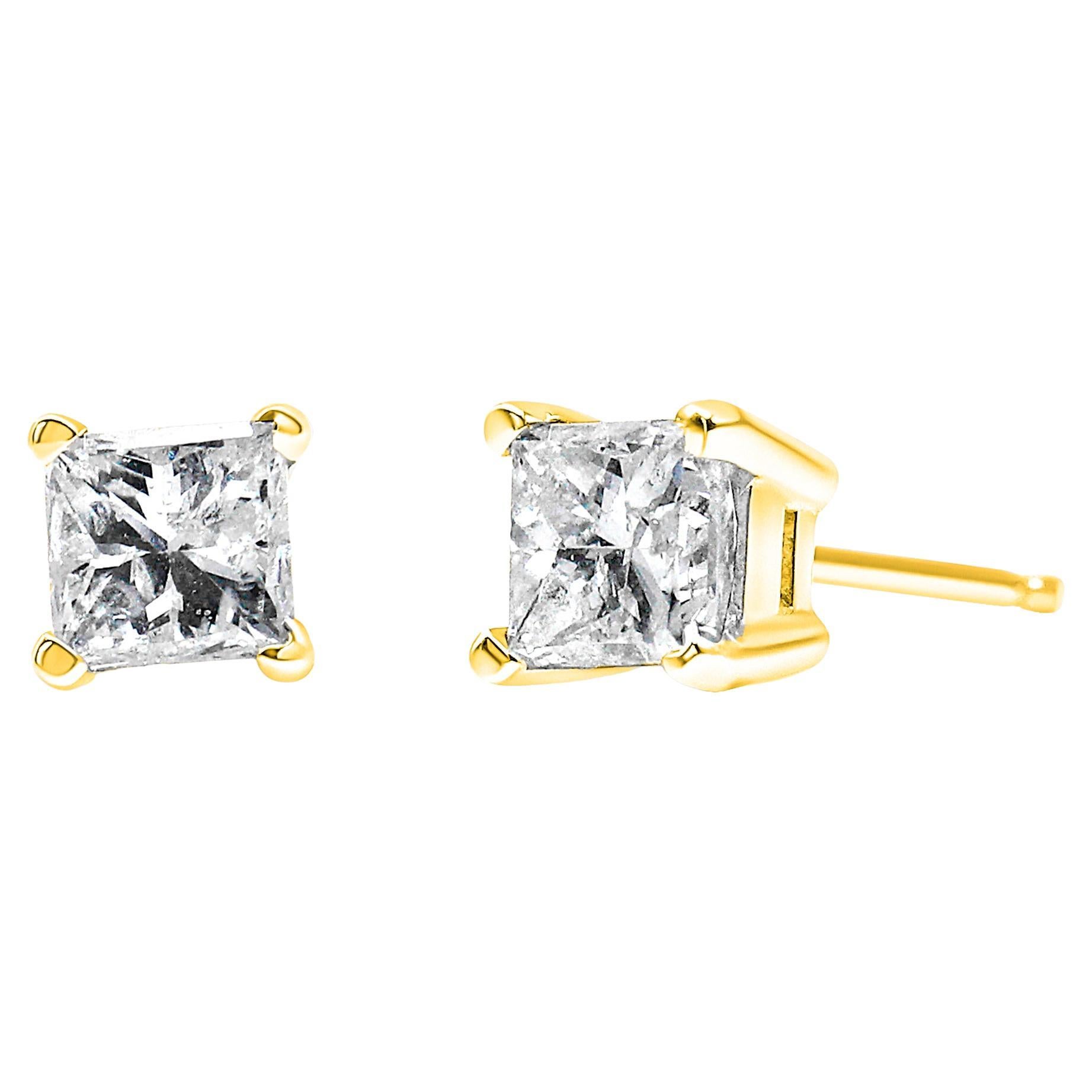 14K Yellow Gold 1/3 Carat Square Diamond Classic Solitaire Stud Earrings For Sale