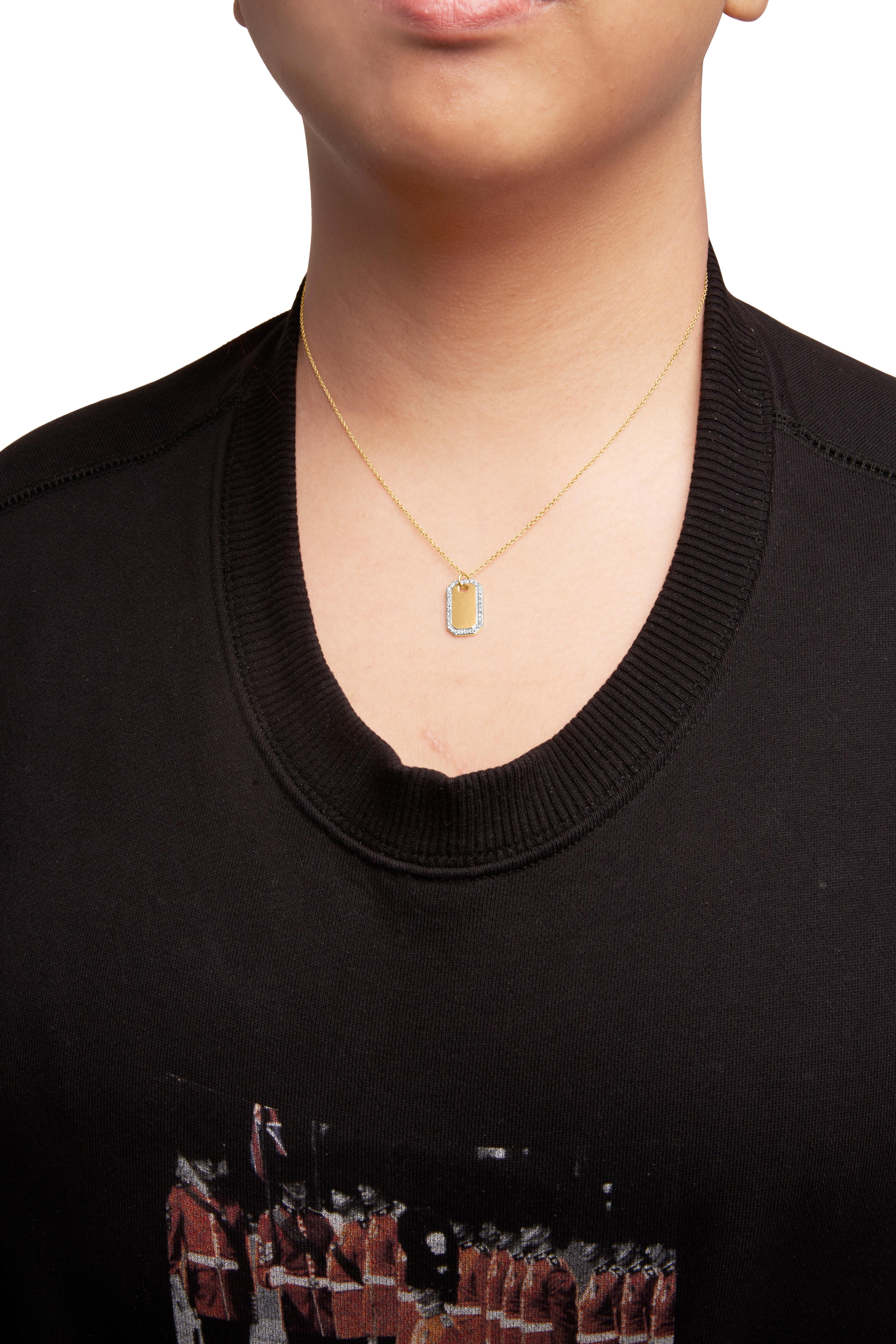 Collana con medaglietta per cani in oro giallo 14K da 1/4 di carato con diamante a raggiera ottagonale In condizioni Nuovo a New York, NY