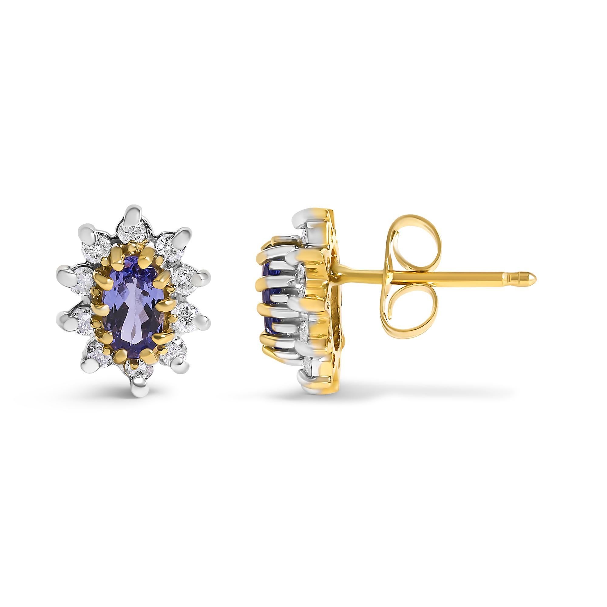 Moderno Orecchino con perno in oro giallo 14K con diamante da 1/4 di carato e tanzanite blu-viola in vendita