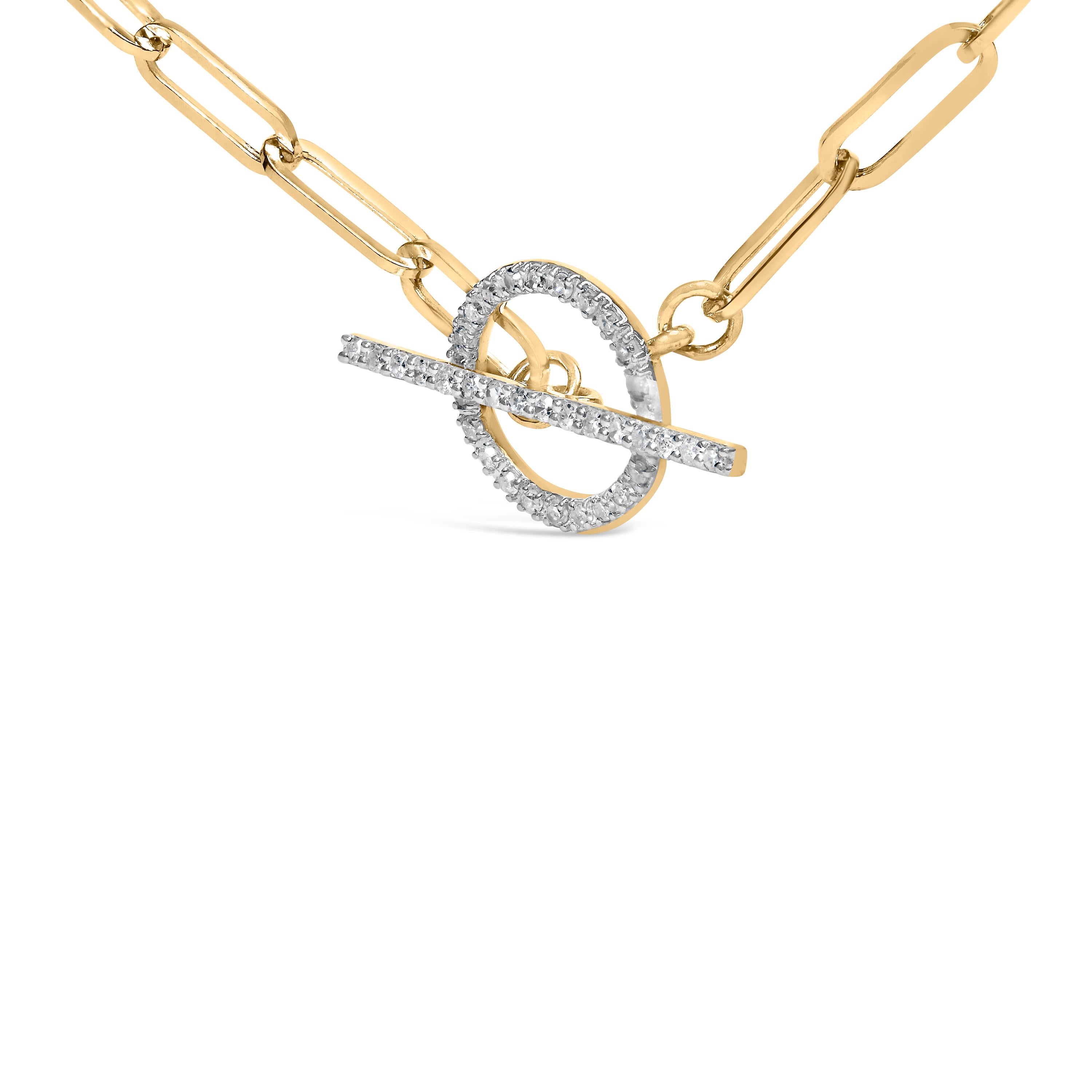 Moderne Collier en or jaune 14K avec fermoir à bascule et diamant 1/4 Cttw A Link en vente