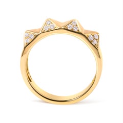 14K Yellow Gold 1/4 Cttw White Diamond Pyramid Band Ring