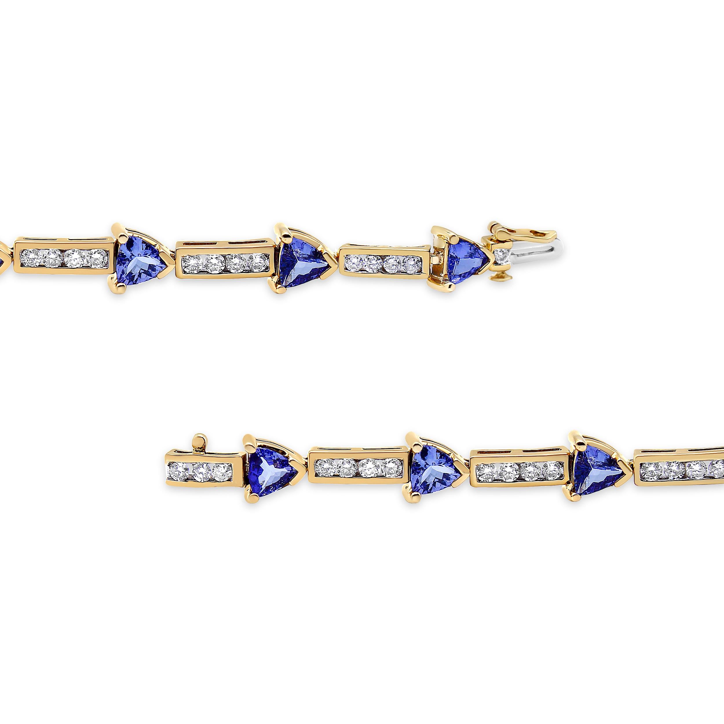 14K Gelbgold 1 5/8 Cttw Diamant und Trillion blauer Tansanit Gliederarmband (Zeitgenössisch) im Angebot