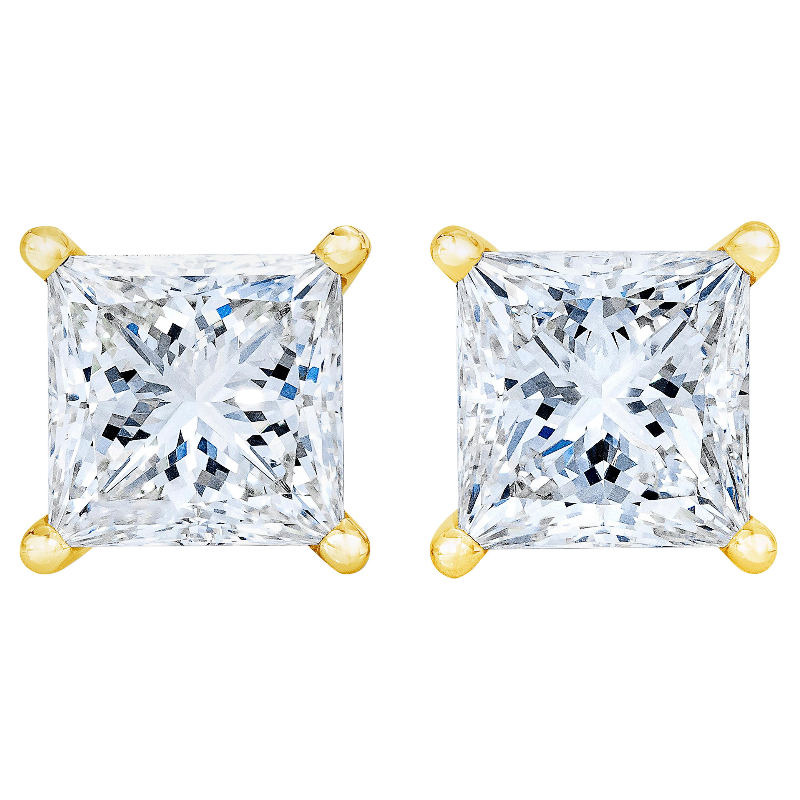 14K Yellow Gold 1.0 Carat Diamond Solitaire Stud Earrings For Sale