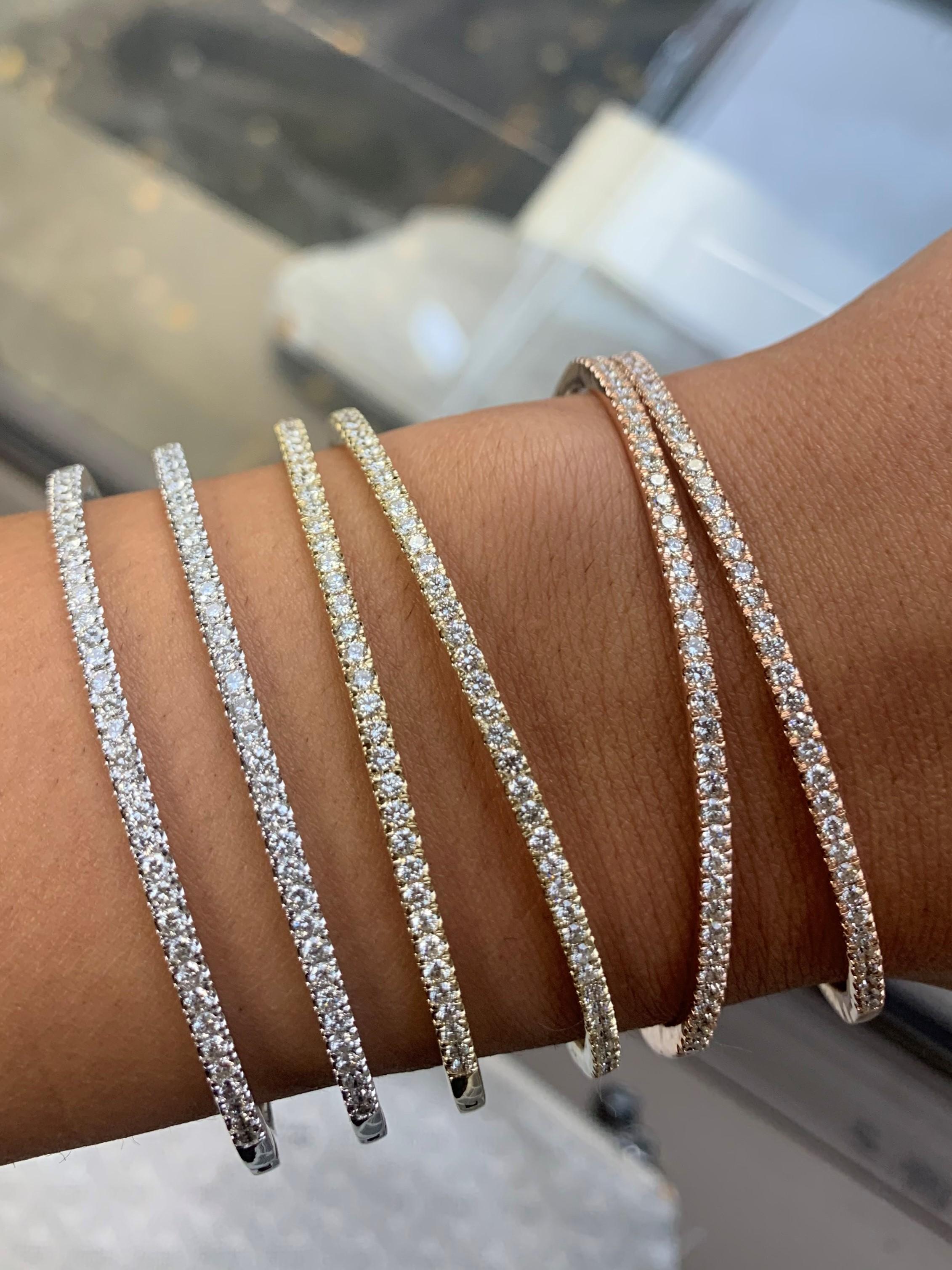 Taille ronde Bracelet jonc en or jaune 14 carats avec diamants de 1,00 carat en vente