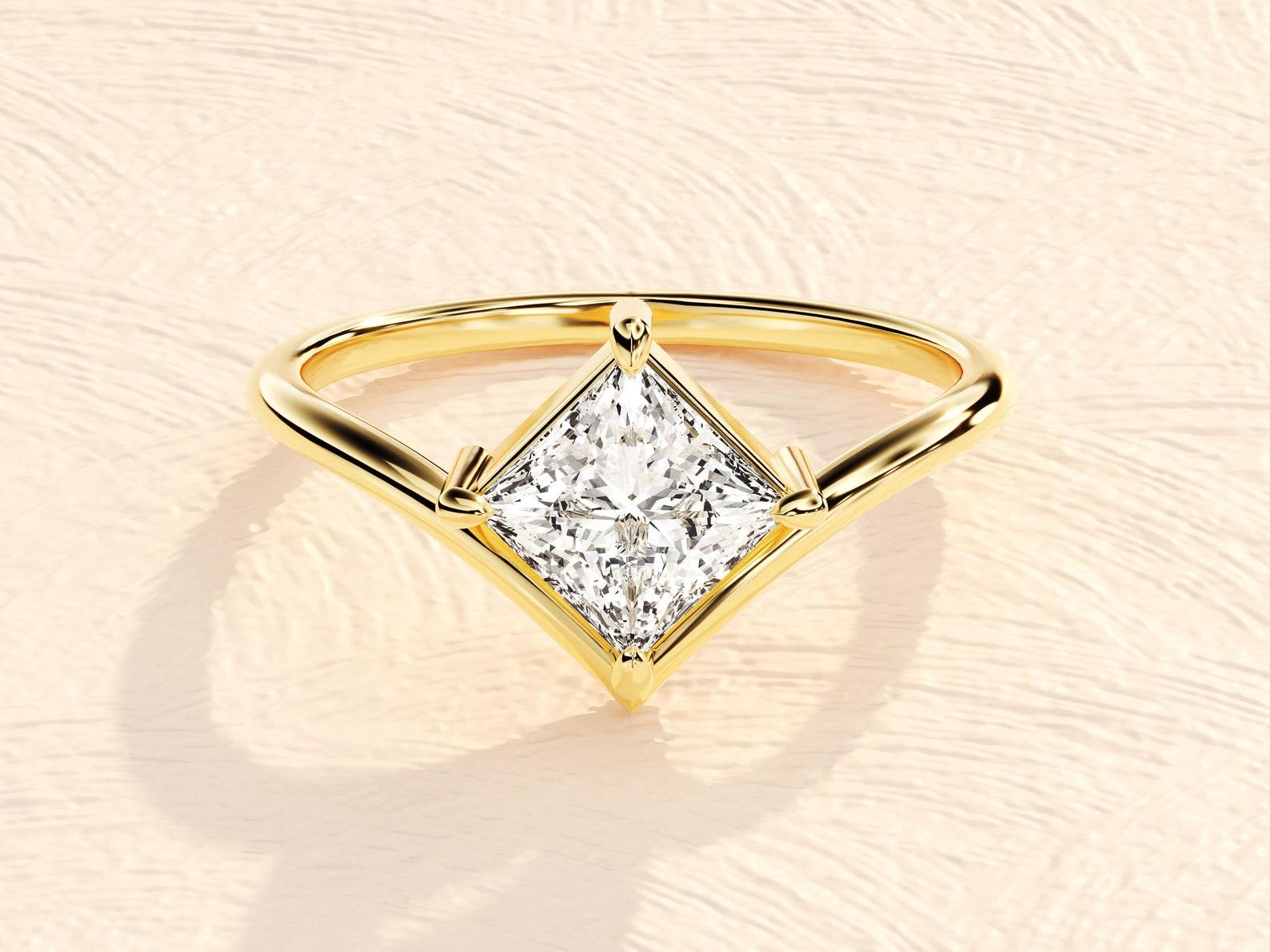 Women's or Men's 14k Yellow gold 1.00 CT Solitaire Princess Cut Moissanite Ring  Gift For Her. For Sale