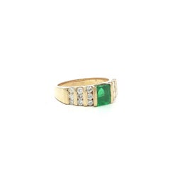 14k Yellow Gold 1.01ctw Channel Emerald Half Bezel w/ Diamond Step Band Ring