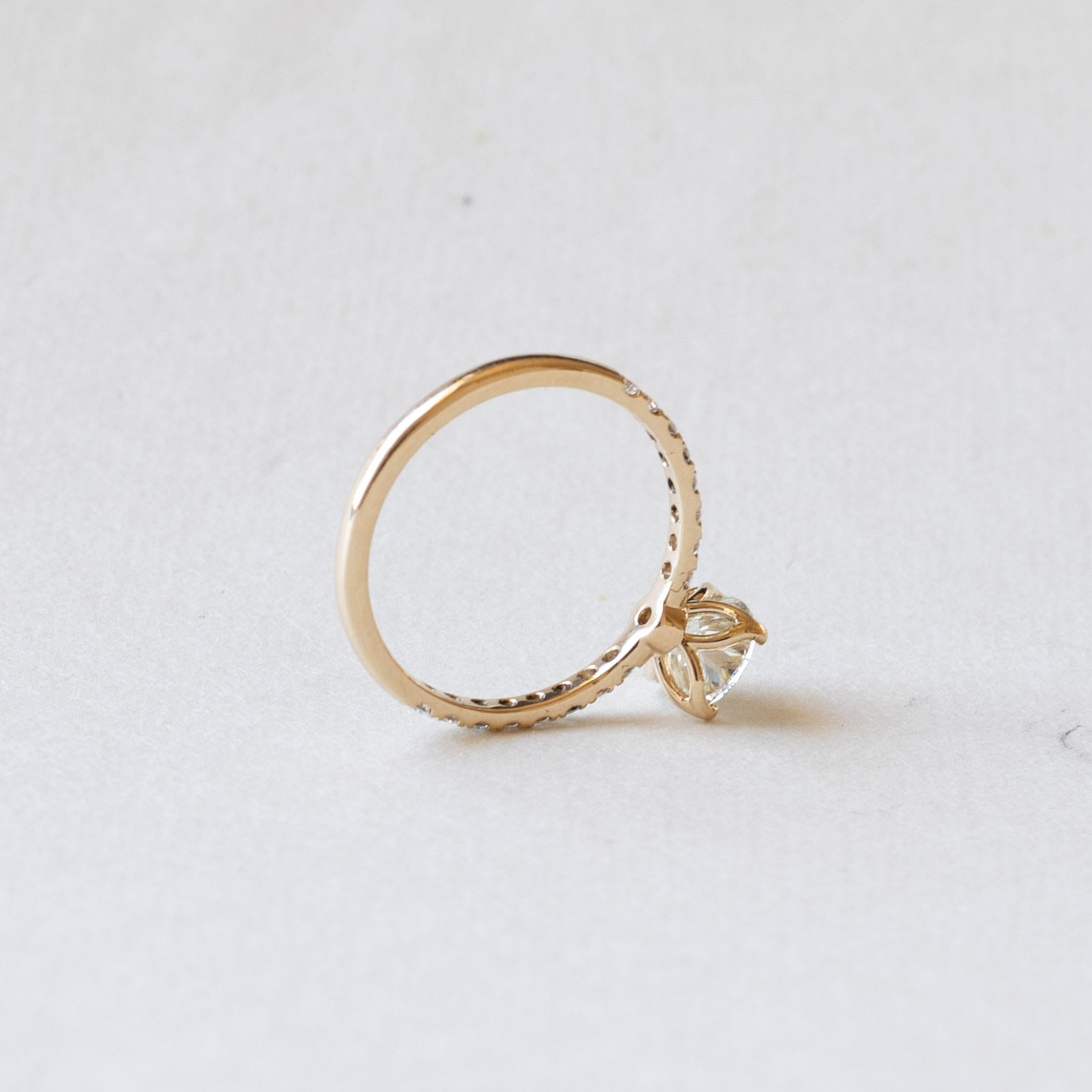 Anello di fidanzamento in oro giallo 14K con diamante da 1,02 carati In condizioni Nuovo in vendita a Wallingford, CT