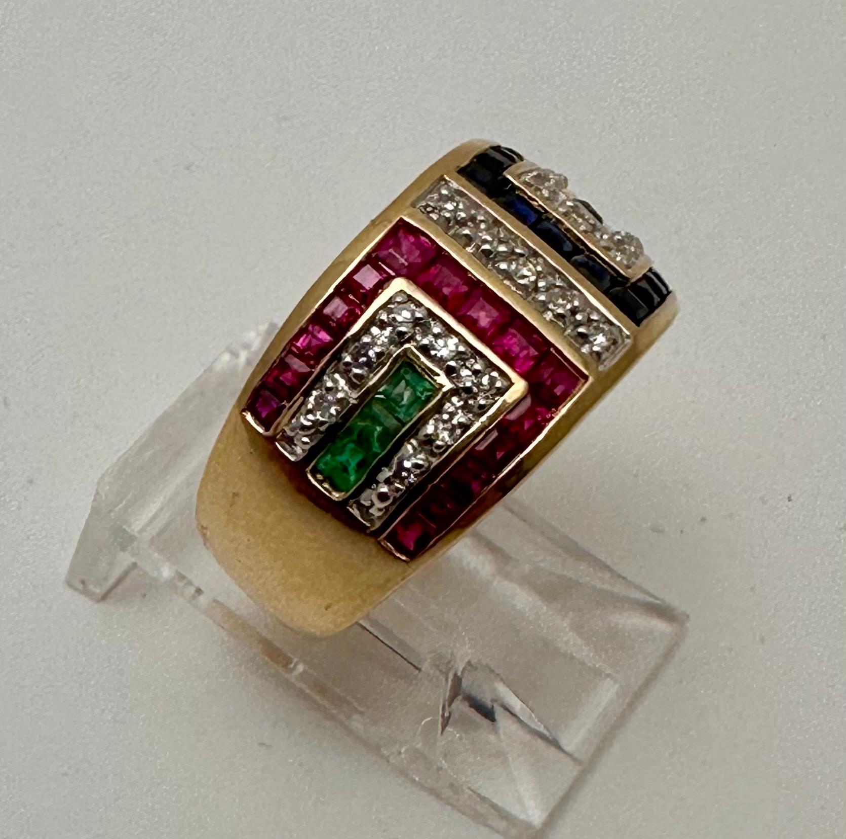 14k Gelbgold 10,5 mm breiter Rubin Saphir Diamant Smaragd Ring Größe 10 (Moderne) im Angebot