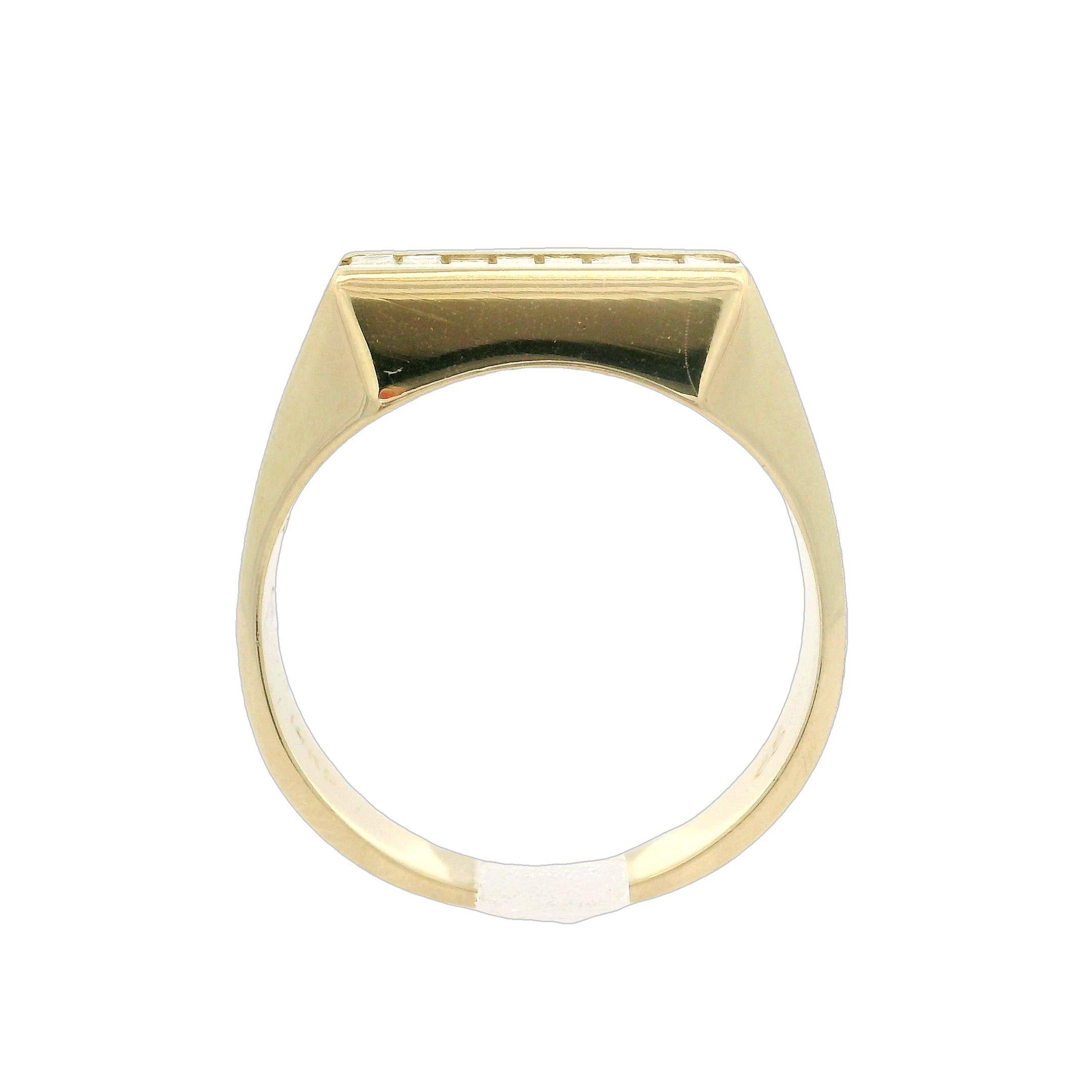 14k Yellow Gold 1.0ctw Diamond Very Nice Baguette Cut Squared Band Ring For Sale 3