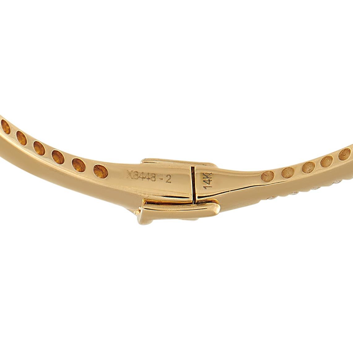 Round Cut 14K Yellow Gold 1.12ct Diamond Bangle Bracelet MF22-111325 For Sale