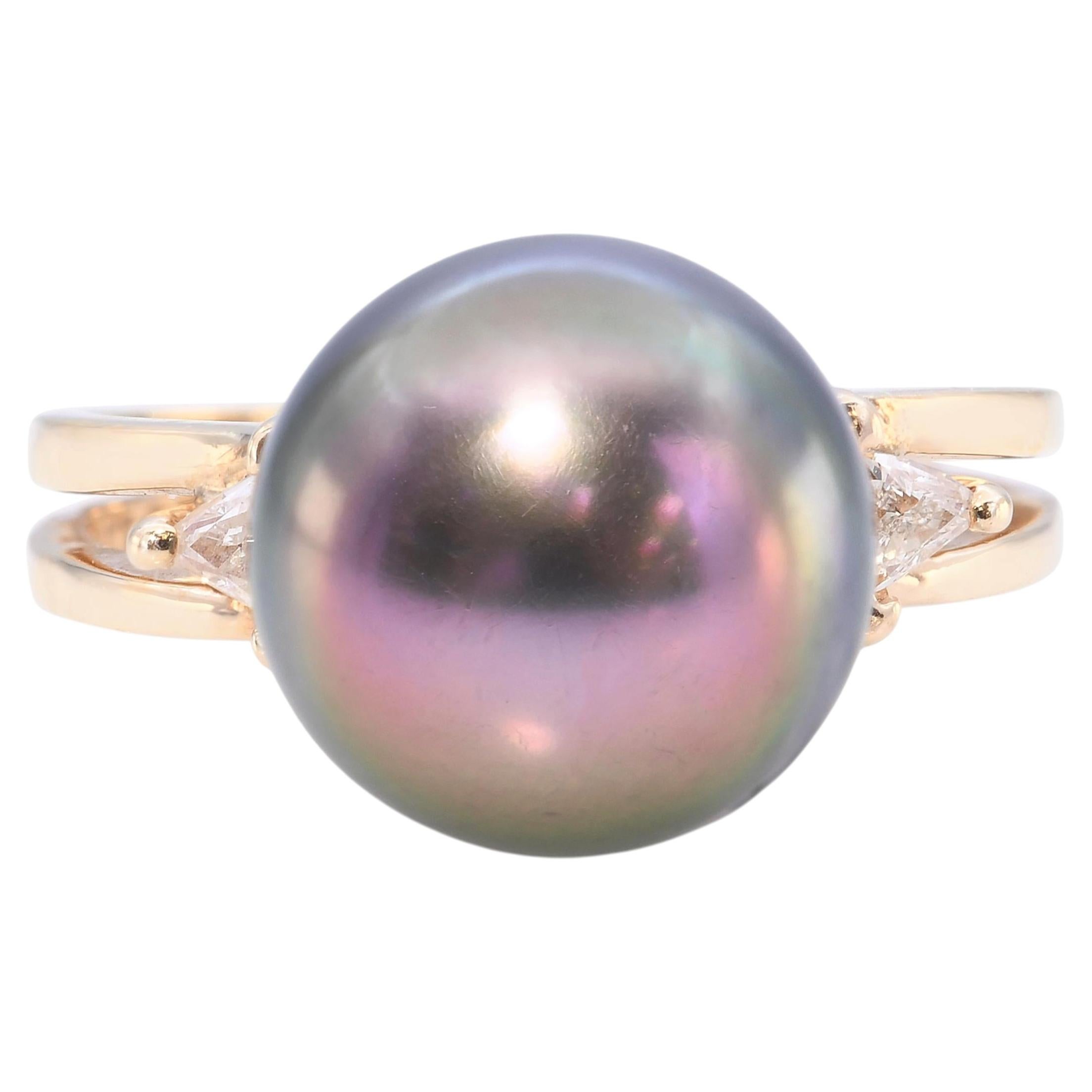 Ring aus 14-karätigem Gelbgold mit einer 11,52 mm großen Tahiti-Perle und Diamanten