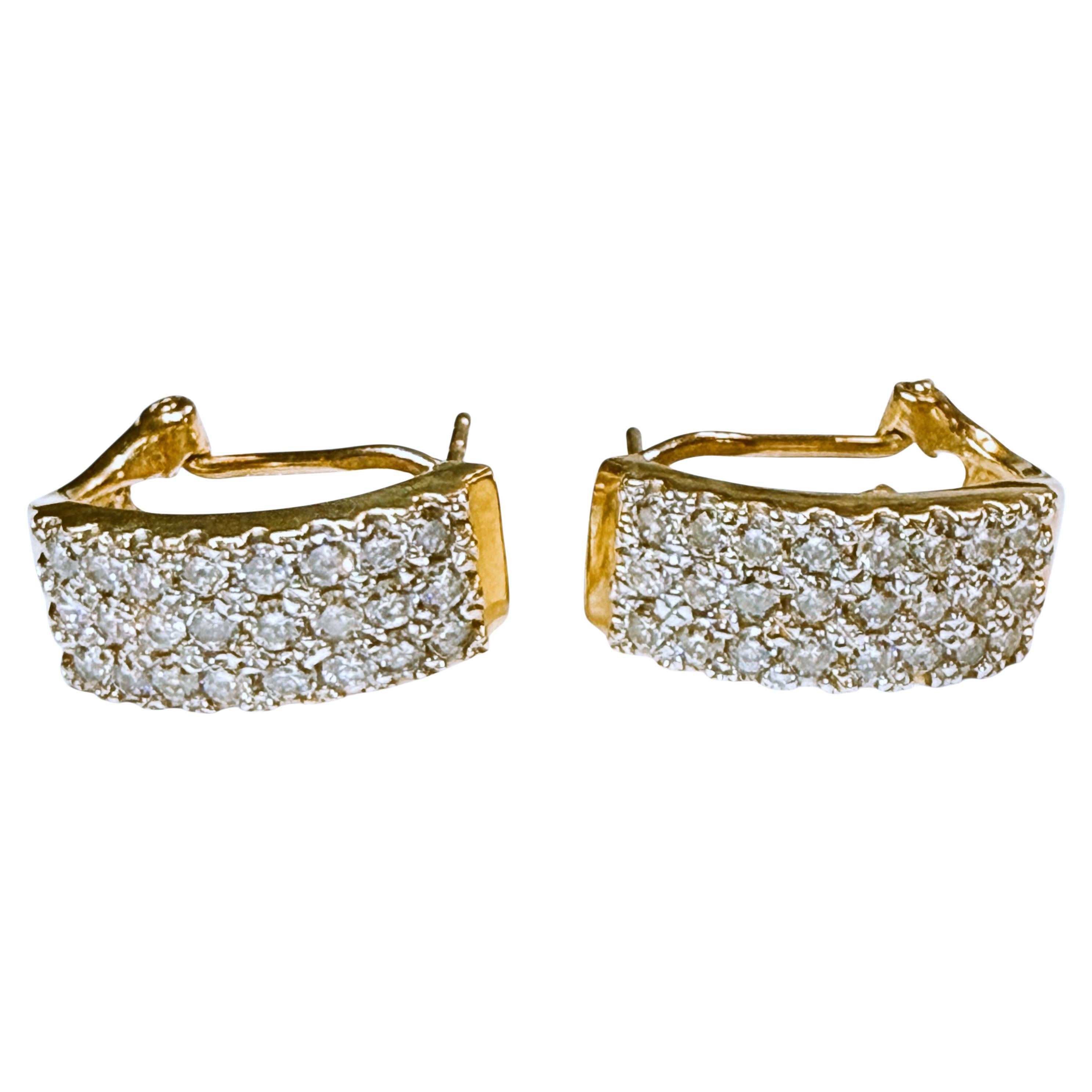 Orecchini a clip Omega in oro giallo 14k da 1,2 carati a 3 file con diamante a forma di cerchio