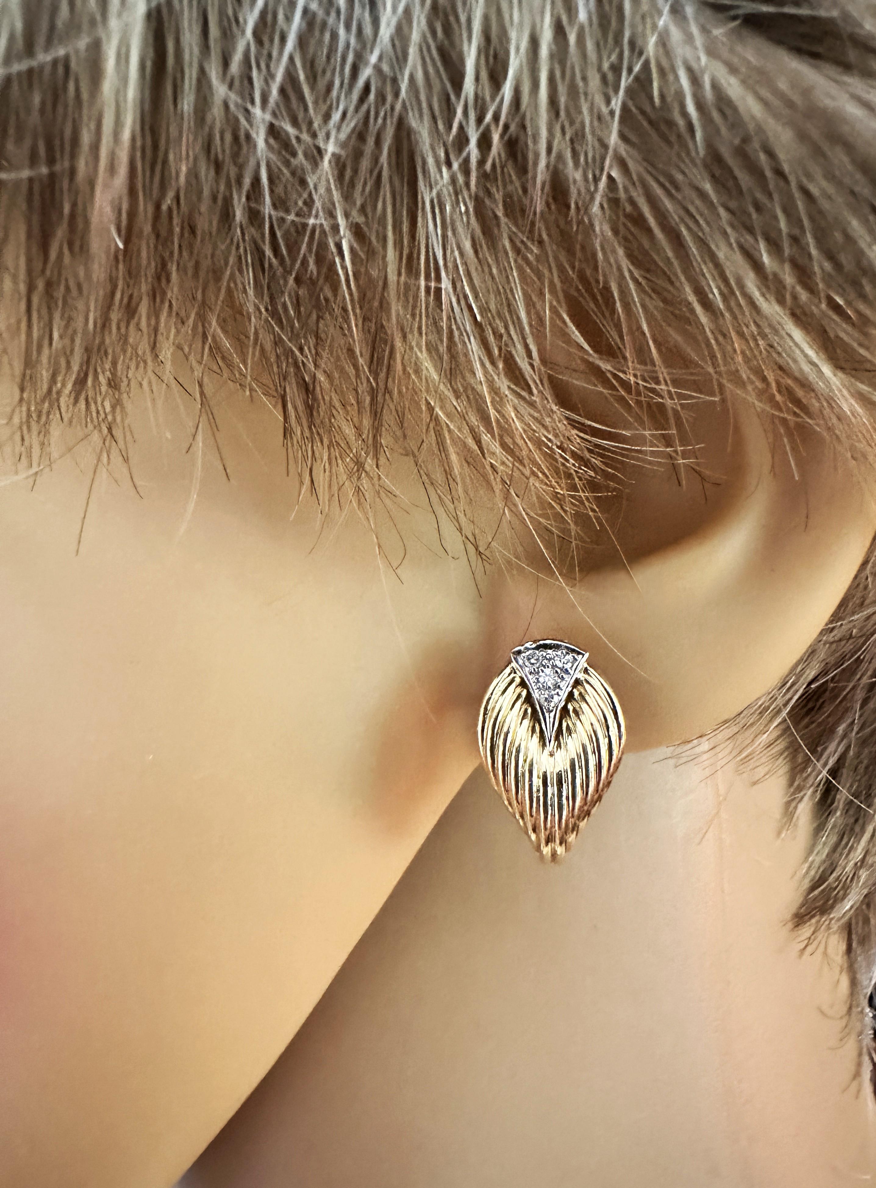 14k Yellow Gold .12 Carat Diamond Post Earrings 2