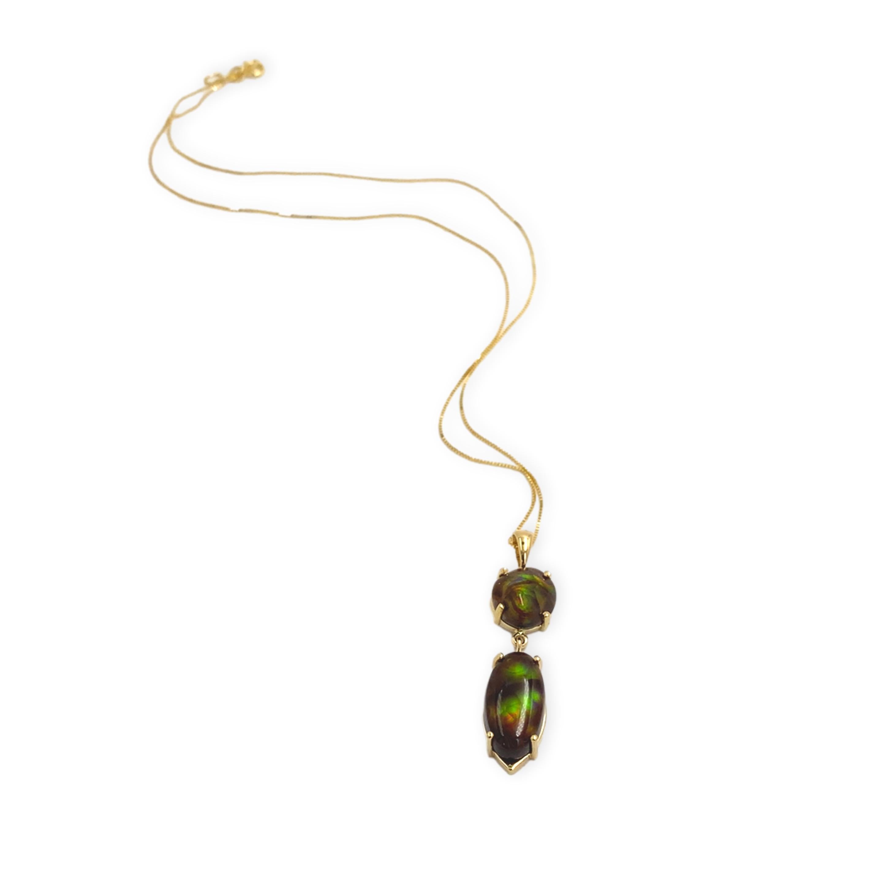 Pendentif en or jaune 14 carats avec agate de feu de 12 carats et chaîne de 18 pouces Pour femmes en vente