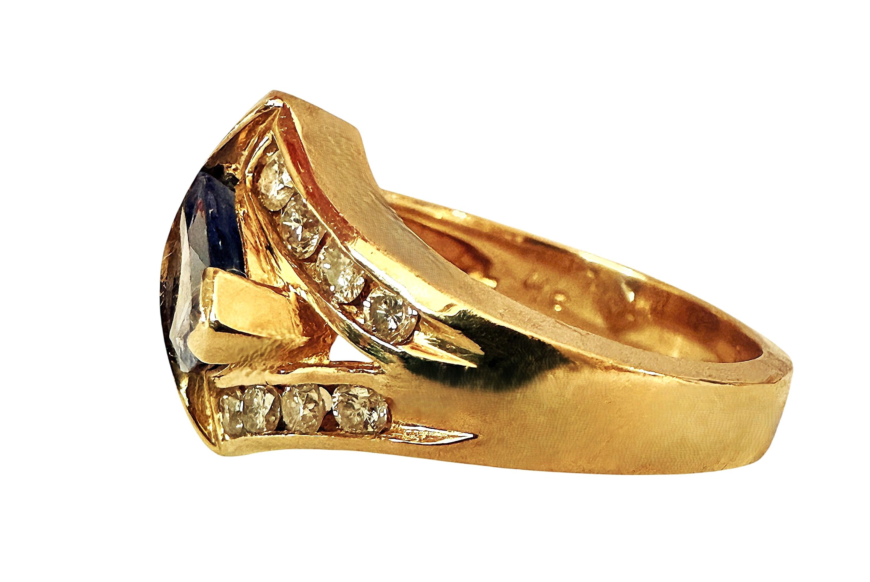 14k Yellow Gold 1.20 Trillion Cut Tanzanite, Diamond & Opal Ring Size 6.75 For Sale 3