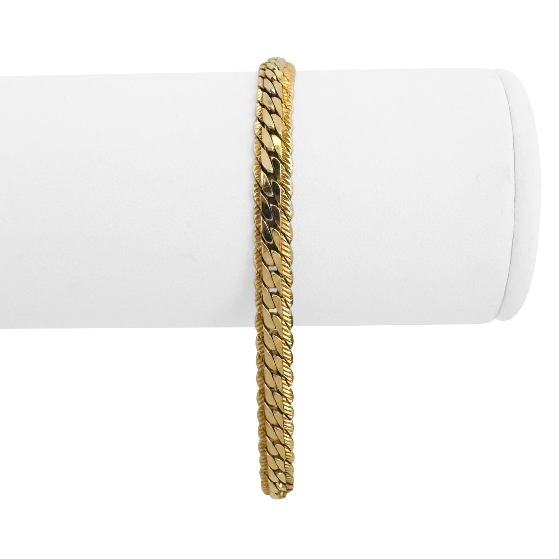 Zustand:  Ausgezeichneter Condit, Professionell gereinigt und poliert
Metall: 14k Gold (markiert und professionell getestet)
Gewicht: 12,4 g
Länge: 7,25 Zoll
Breite: 5,5 mm
Verschluss: Box Tab Insert mit Sicherheitsverriegelung
Markierungen: