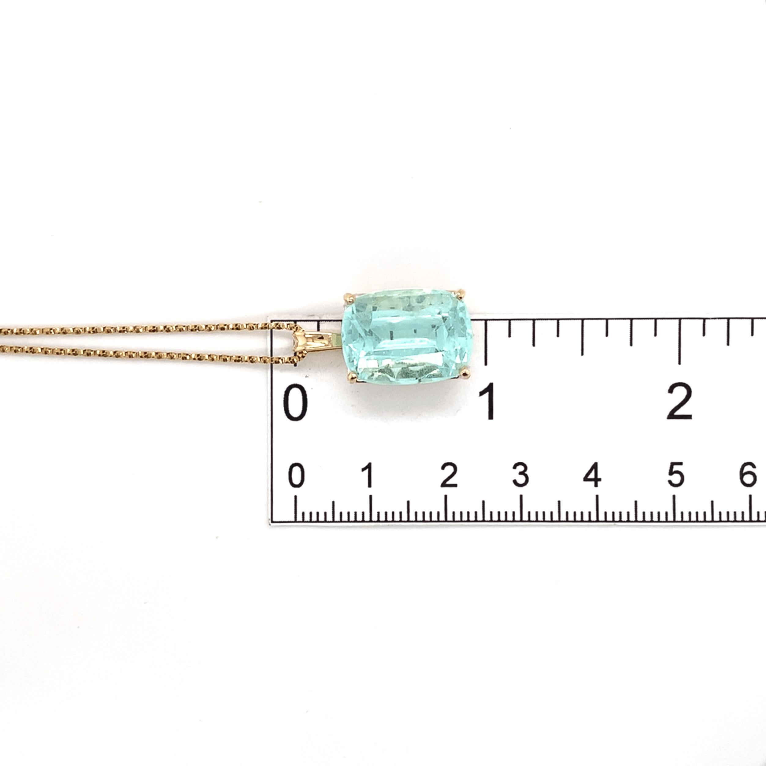 Pendentif en or jaune 14K avec aigue-marine de 12,82 carats et chaîne de 24