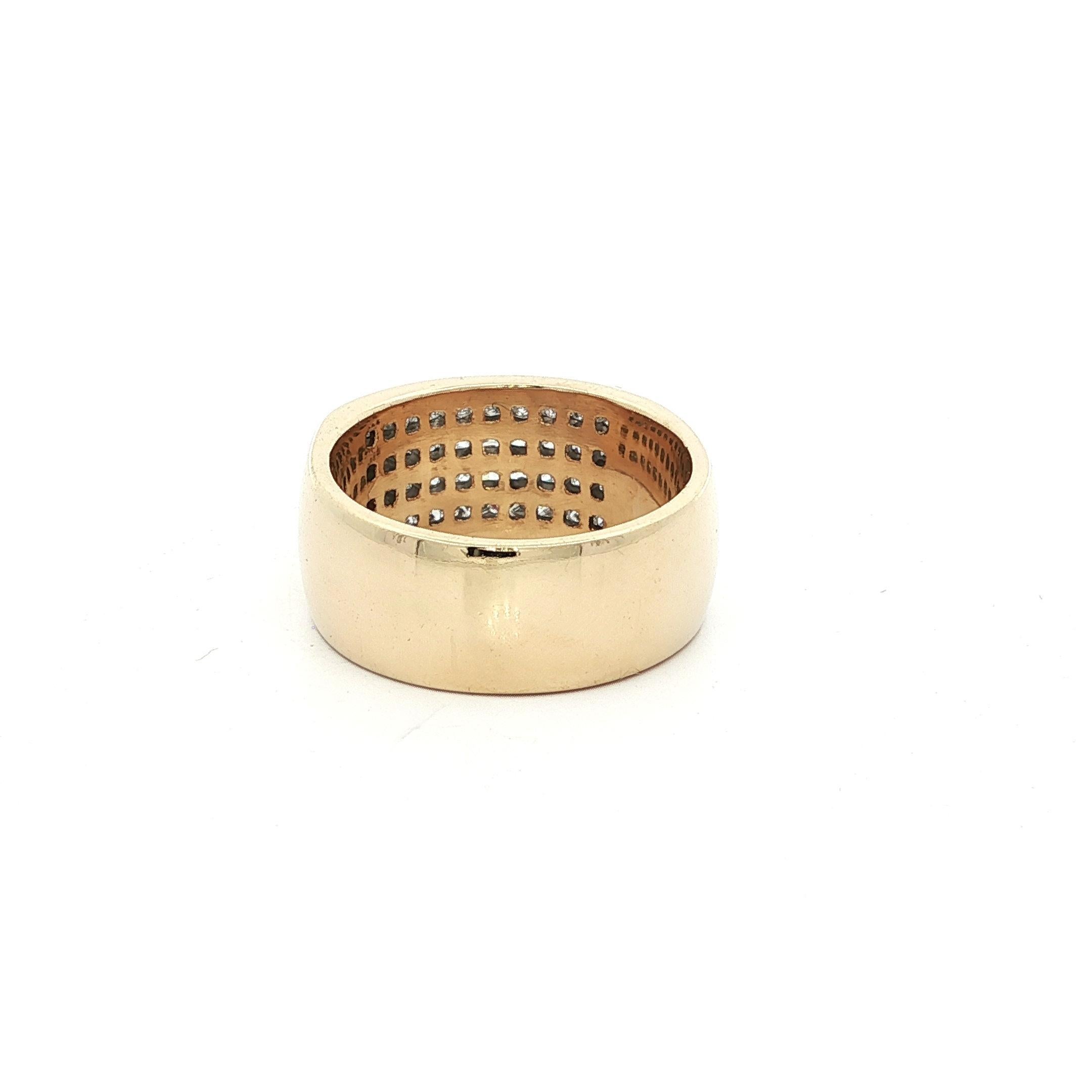 Anello a fascia larga con diamanti incastonati invisibili in oro giallo 14k 1,2ctw F VS Princess Cut in vendita 4