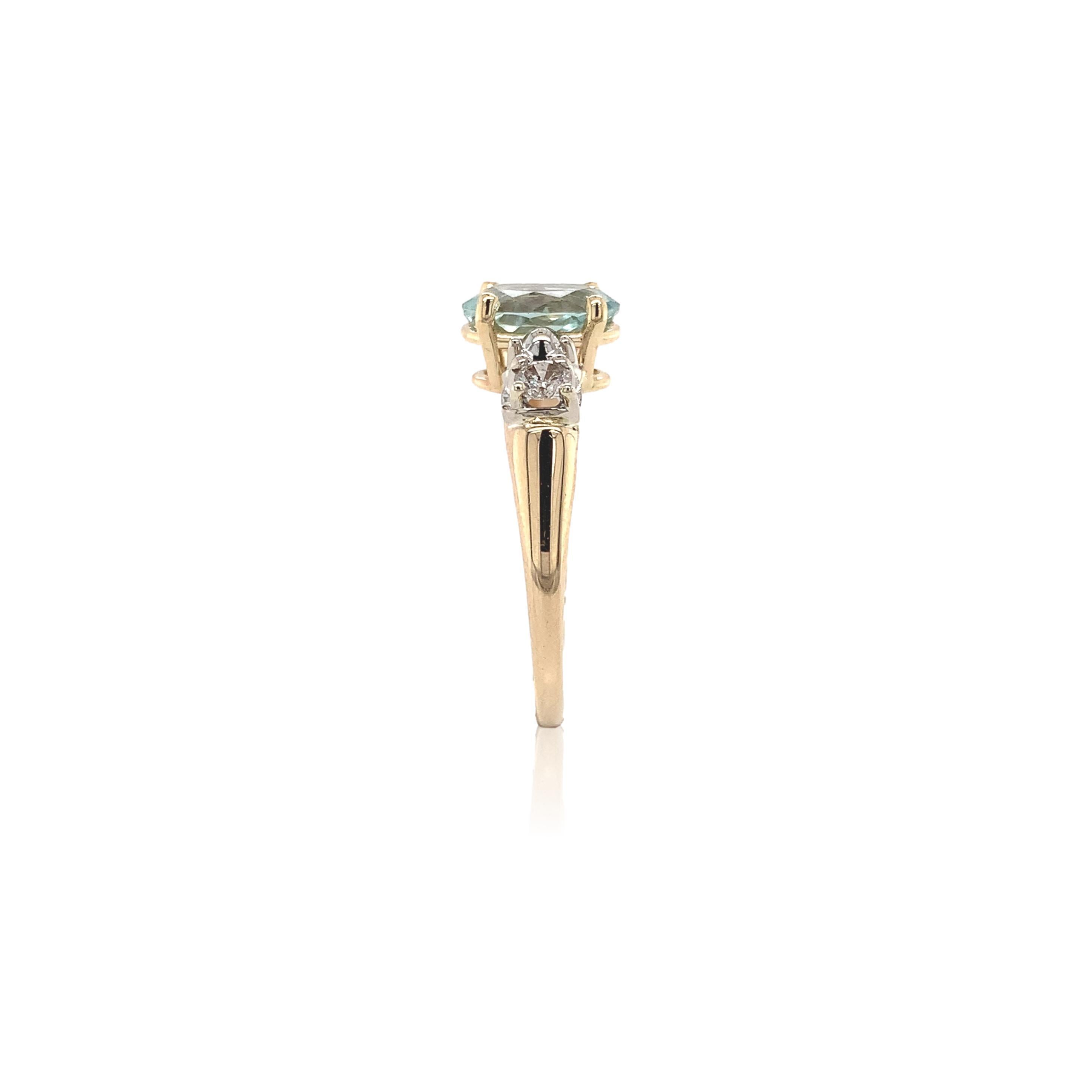 14K Gelbgold 1,31 Karat Aquamarin und Diamant-Ring Größe 8,75 im Zustand „Gut“ im Angebot in Big Bend, WI