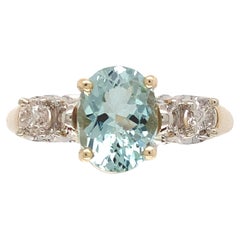 14K Yellow Gold 1.31 carat Aquamarine and Diamond Ring size 8.75