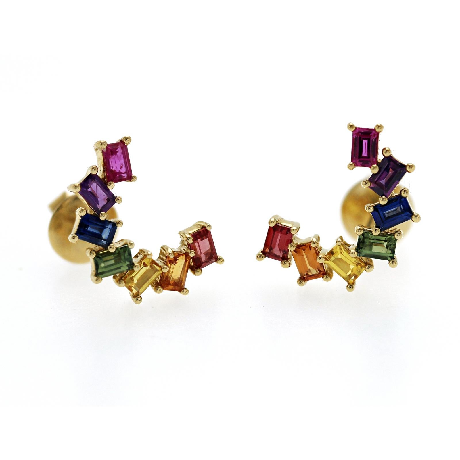 14K Yellow Gold 1.40 CT Multicolor Sapphires Stud Earrings In Excellent Condition For Sale In Los Angeles, CA