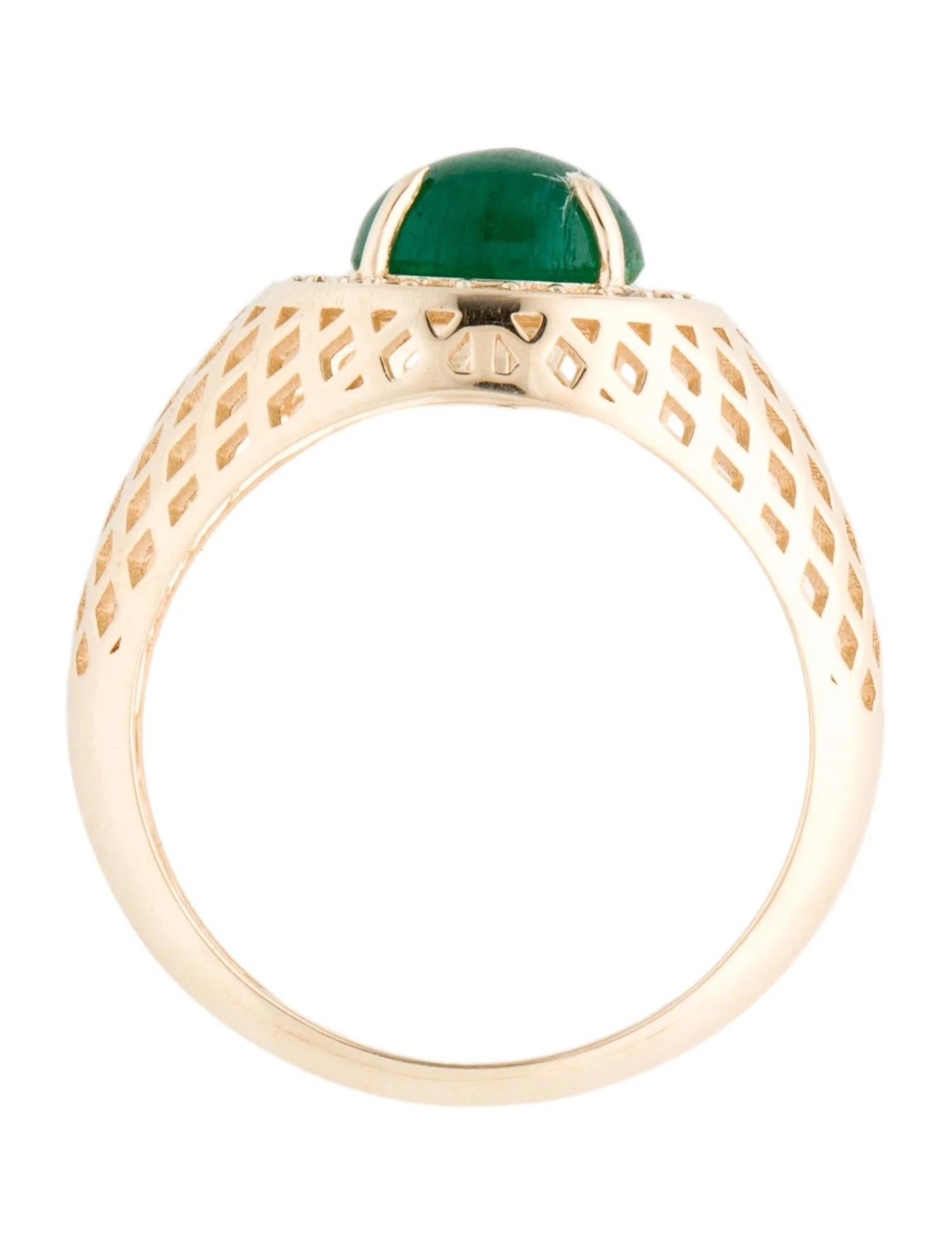 14K Yellow Gold 1.40ct Oval Cabochon Emerald and Diamond Textured Cocktail Ring In New Condition For Sale In Holtsville, NY