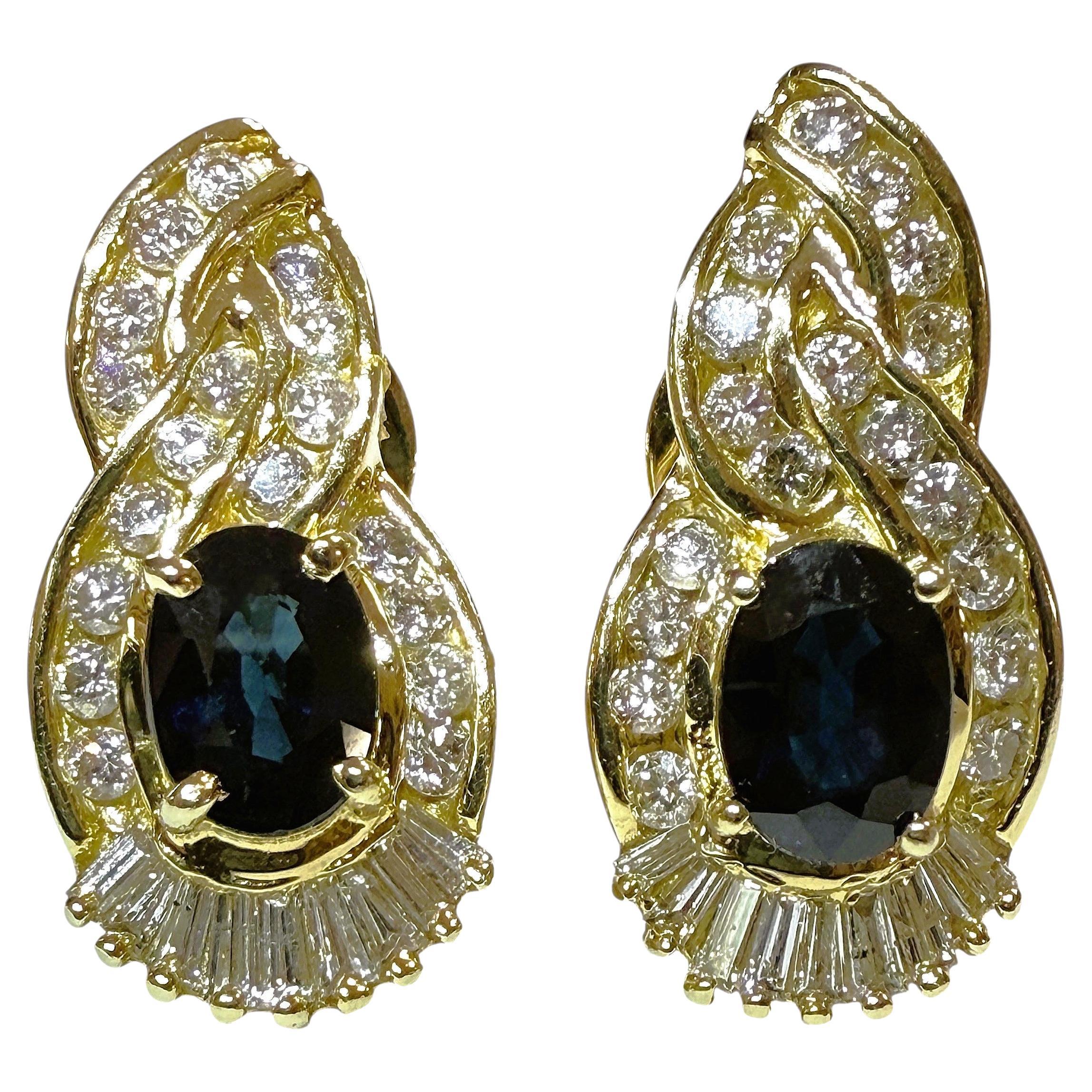 Boucles d'oreilles Omega en or jaune 14K avec saphir de 1,44 carat et diamant de 1,08 carat