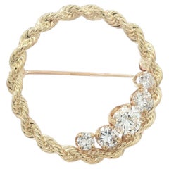 14k Yellow Gold 1.45ctw Diamond Twisted Rope Frame Circular Wreath Pin Brooch