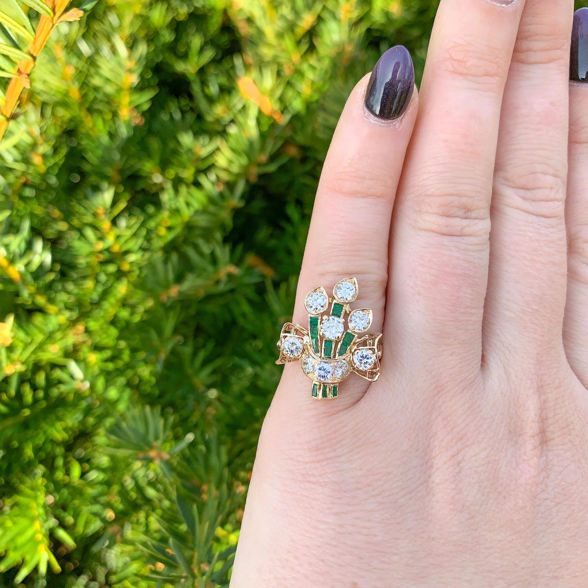 14K Yellow Gold 1.50 carat tw Diamond Ring Bouquet of Flowers For Sale 1