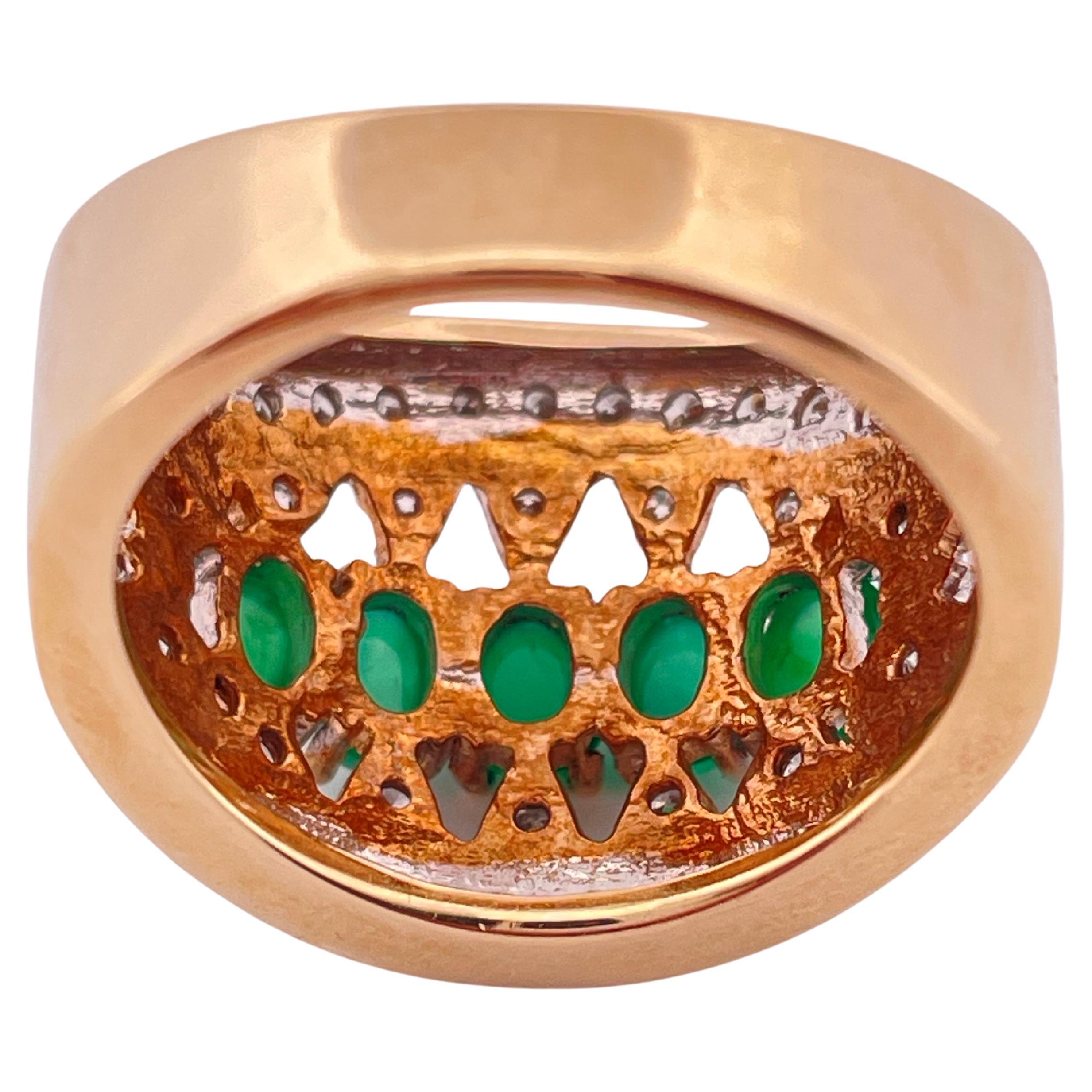 Anillo de oro amarillo de 14 quilates con esmeralda cabujón de 1,50 quilates y diamante de 1,00 quilates en venta 1