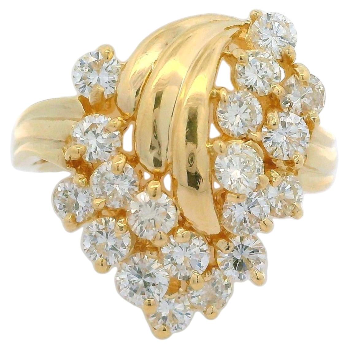 14k Yellow Gold 1.50ctw Fiery Diamond Large Cluster Cocktail Statement Ring For Sale