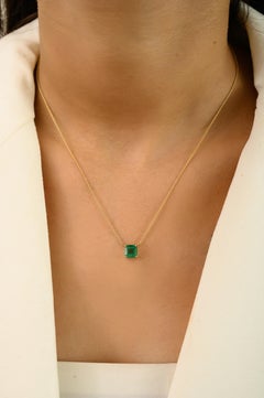 14K Yellow Gold 1.51 CTW Square-Cut Natural Emerald Solitaire Chain Necklace