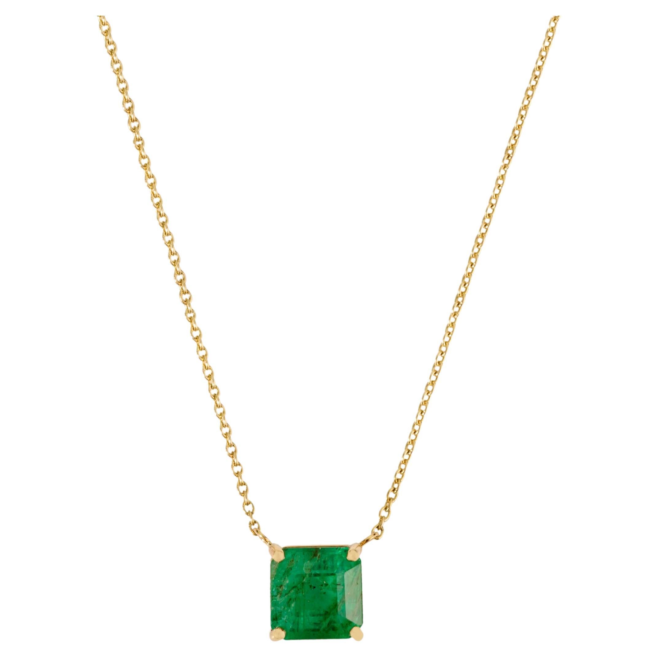 14K Yellow Gold 1.51 CTW Square-Cut Natural Emerald Solitaire Chain Necklace For Sale