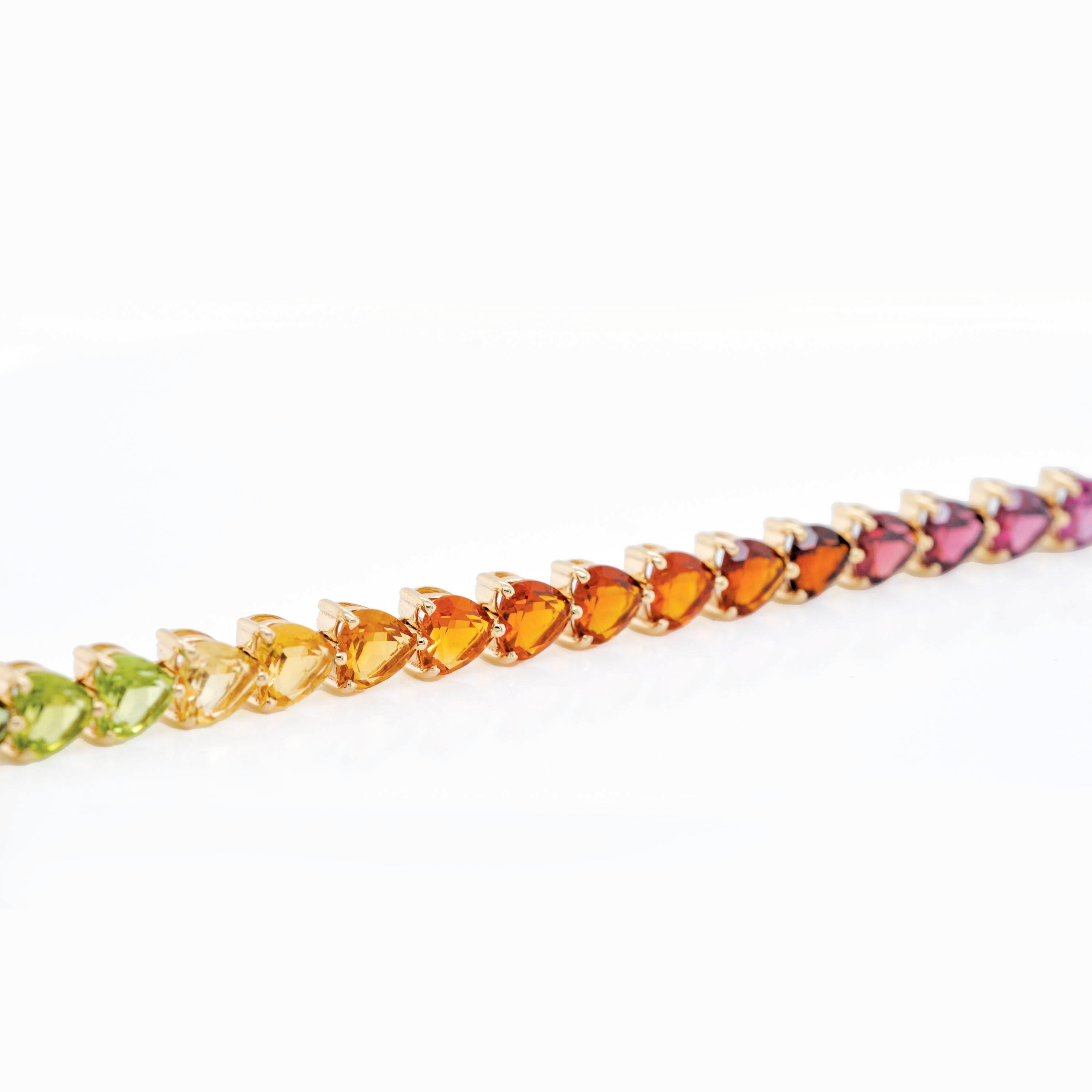 14K Gelbgold 15,30 Karat 5 MM Herz Regenbogen Edelsteine Tennis Gliederarmband im Angebot 3
