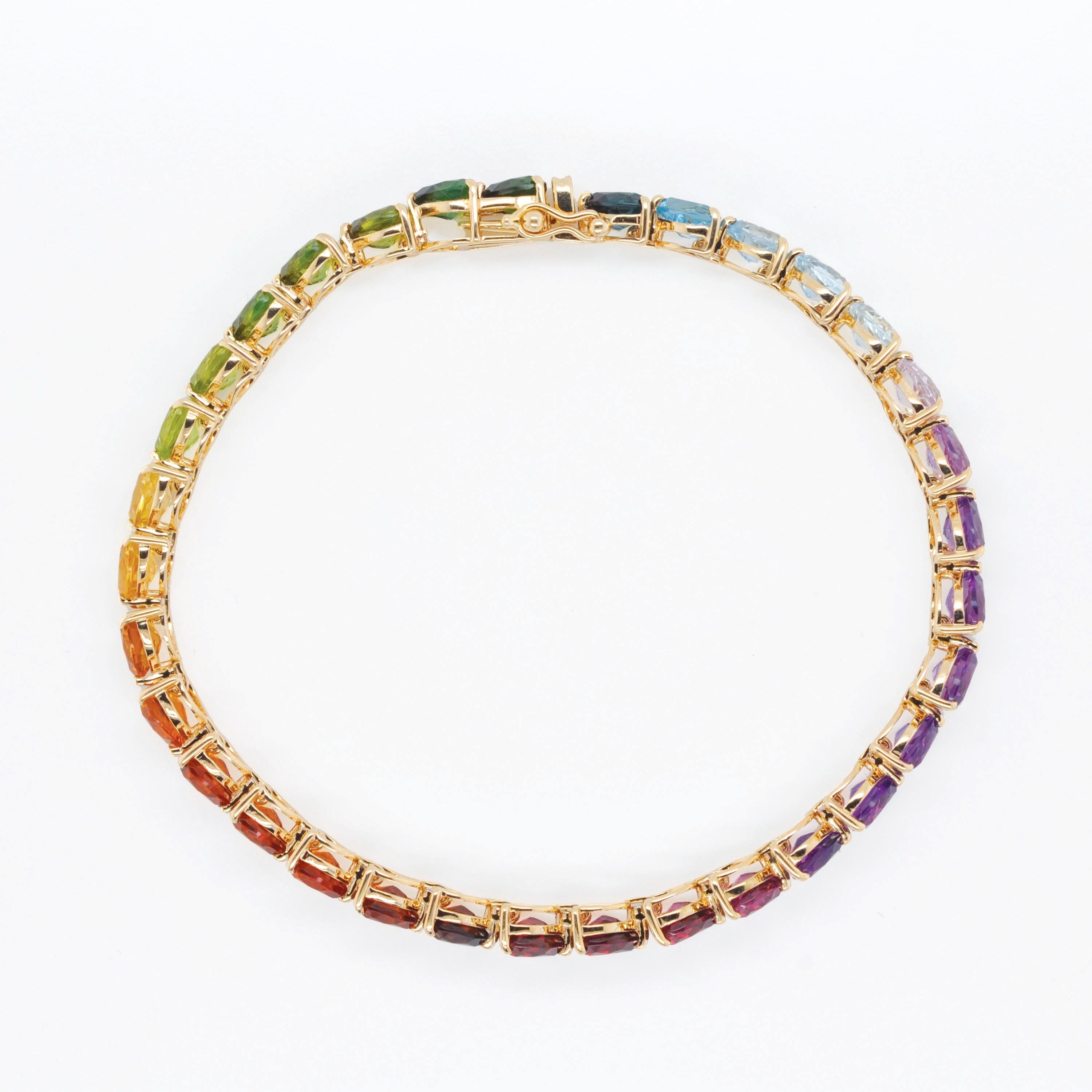 14K Gelbgold 15,30 Karat 5 MM Herz Regenbogen Edelsteine Tennis Gliederarmband für Damen oder Herren im Angebot