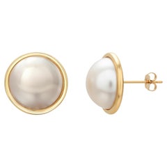 14K Yellow Gold 15.9 Millimeter Mabe Pearl Stud Earrings 0.75 Inch