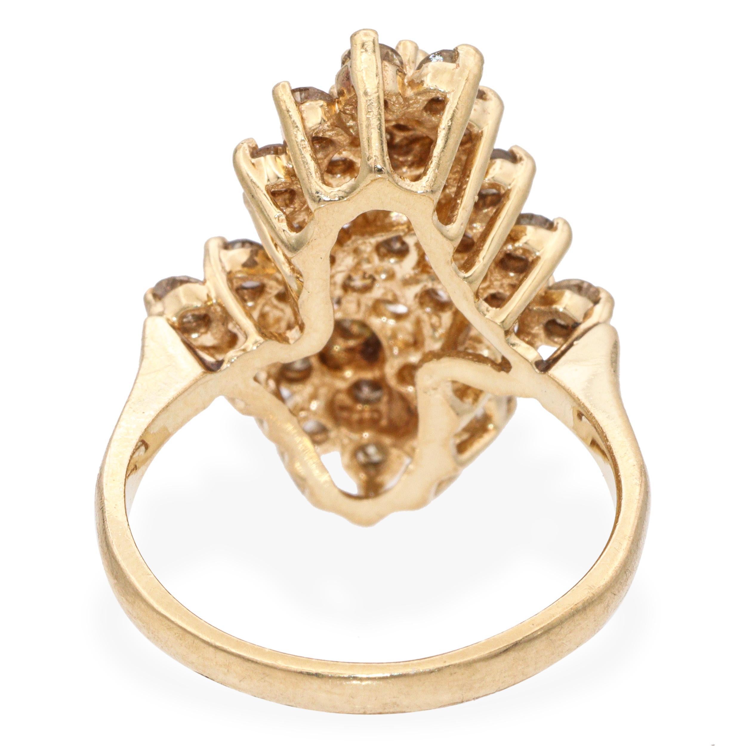 Anello con diamante a grappolo in oro giallo 14k da 1,65tcw In condizioni buone in vendita a New York, NY
