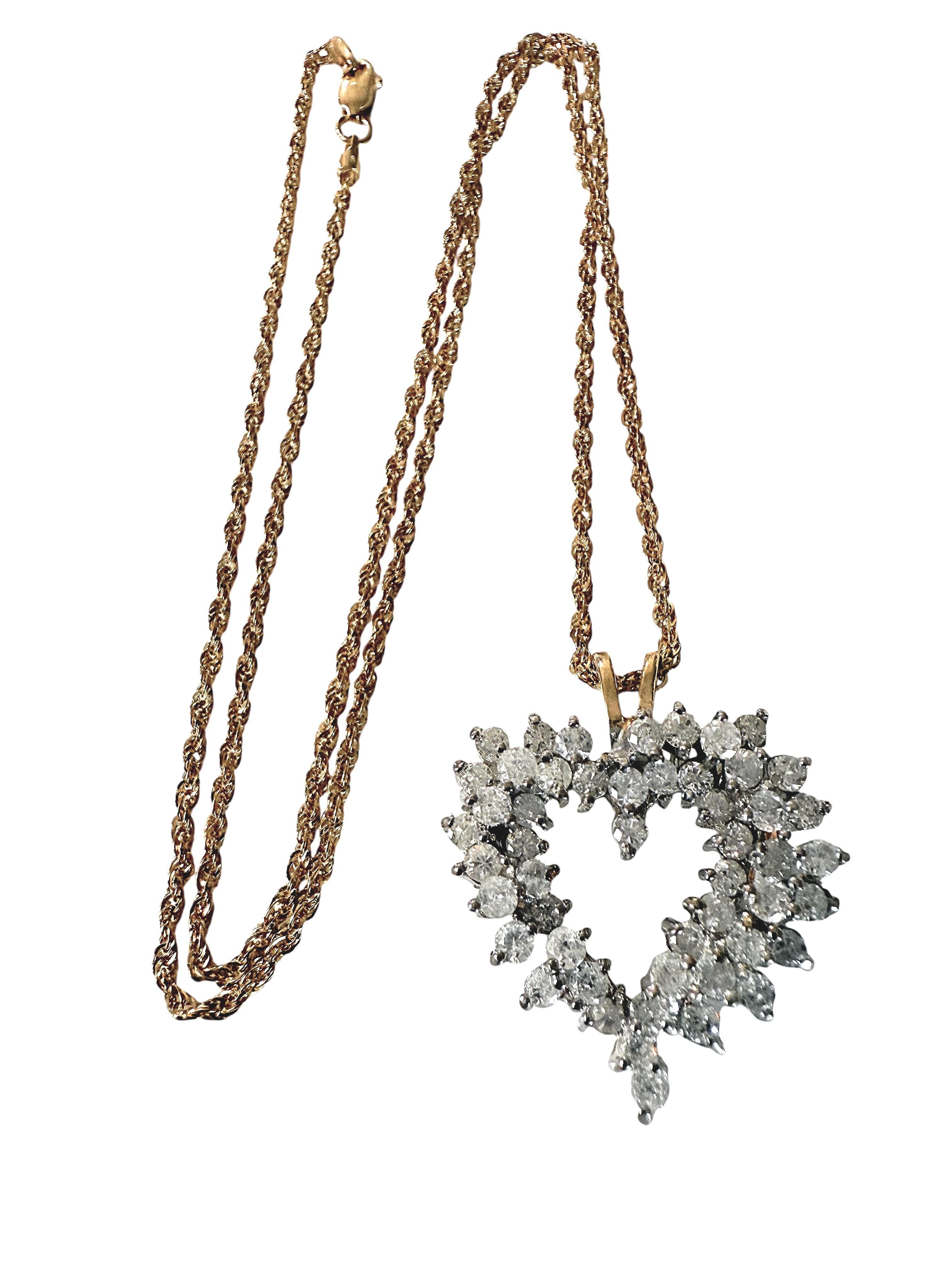  Pendentif en or jaune 14k avec un diamant de 1,68 carat sur une chaîne de 18