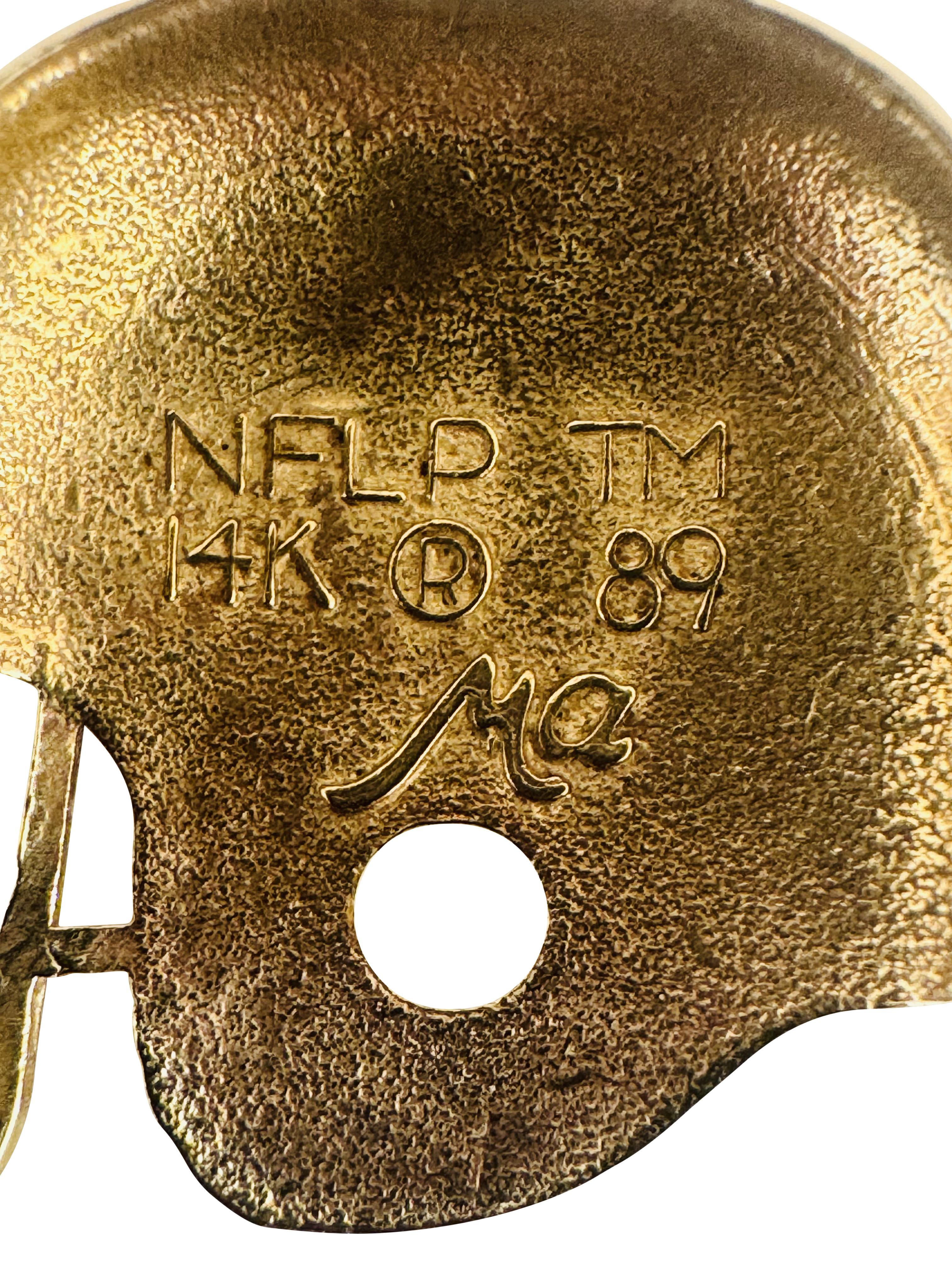 14k Yellow Gold 1.6g New England Patriots Football Helmet Pendant 1