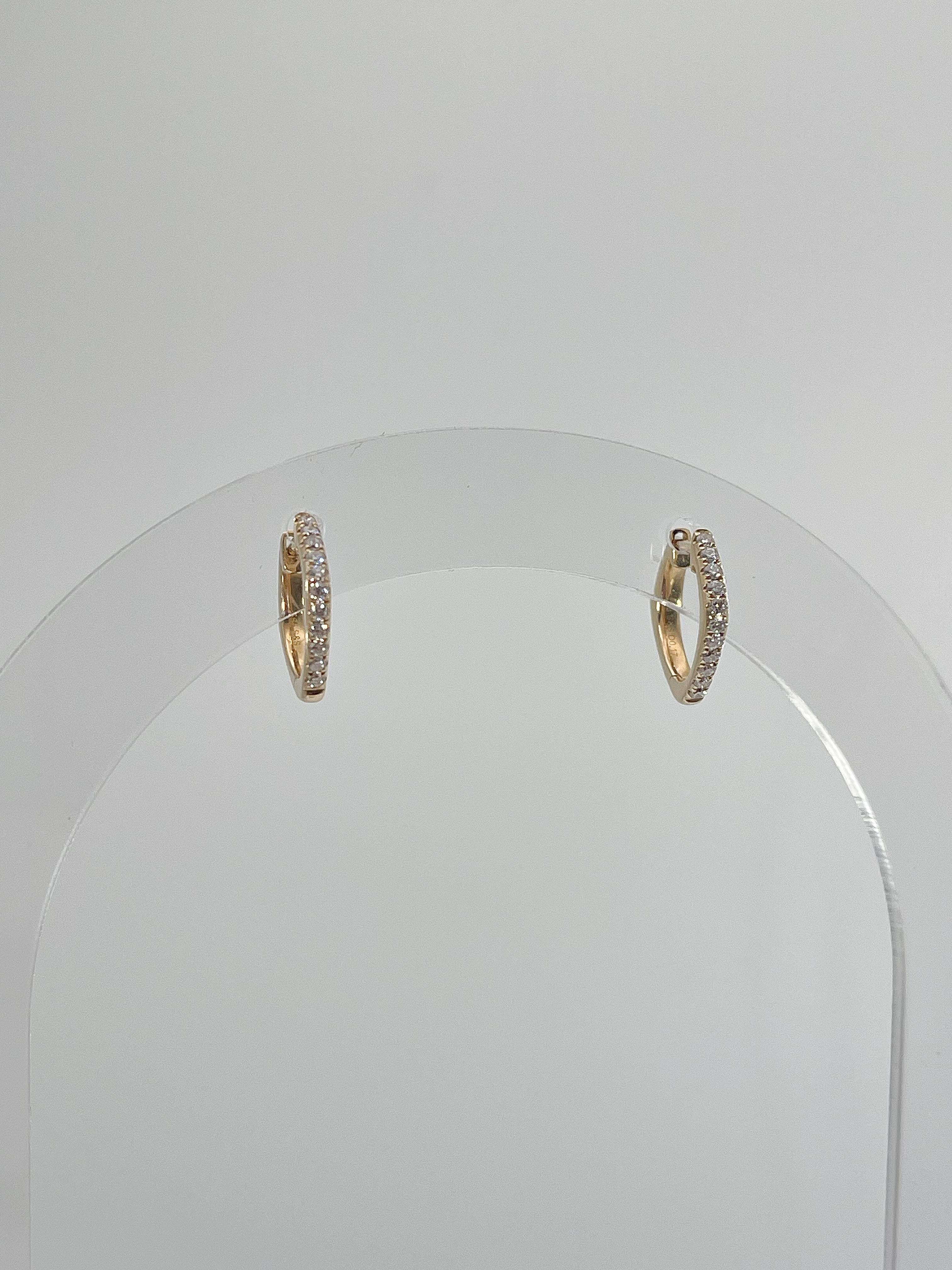 Round Cut 14K Yellow Gold .17 CTW Diamond Squared Hoop Earrings For Sale