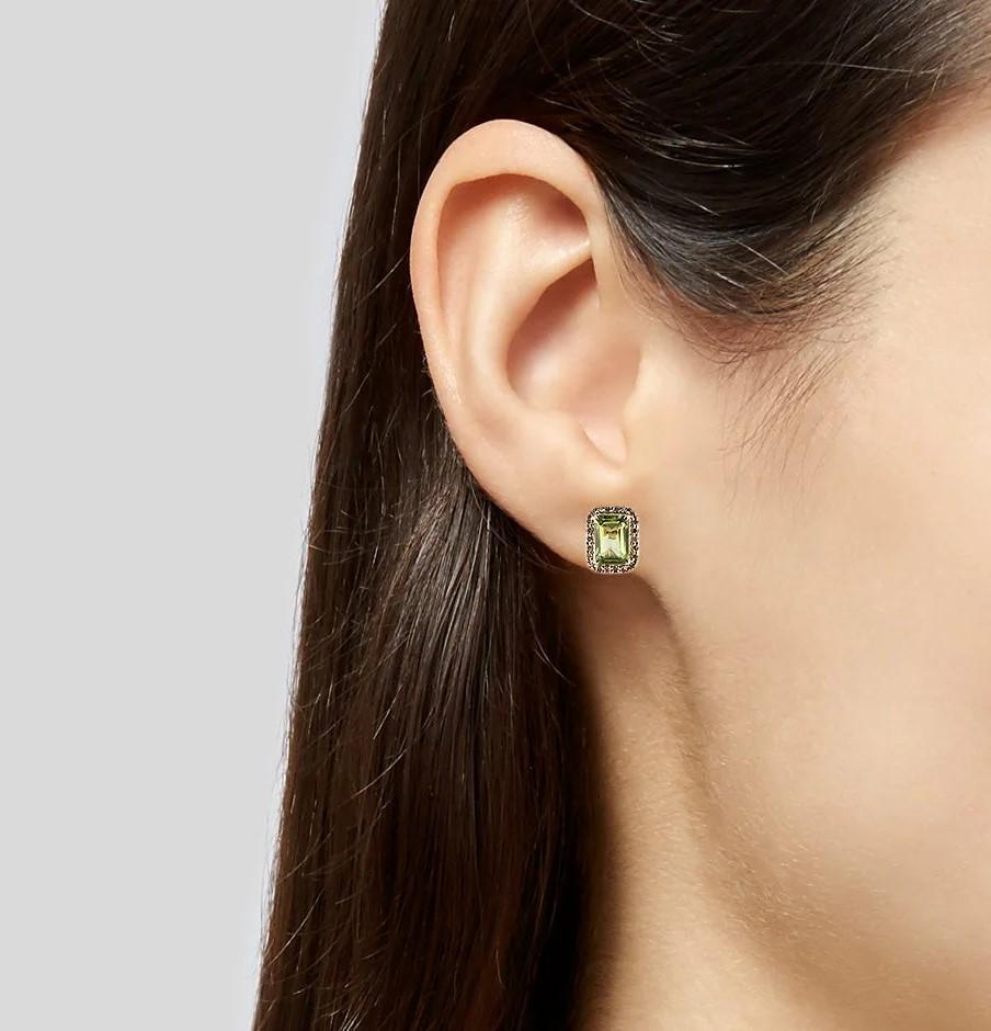 Baguette Cut 14K Yellow Gold 1.95ctw Peridot & Diamond Stud Earrings: Sparkling Beauty  For Sale