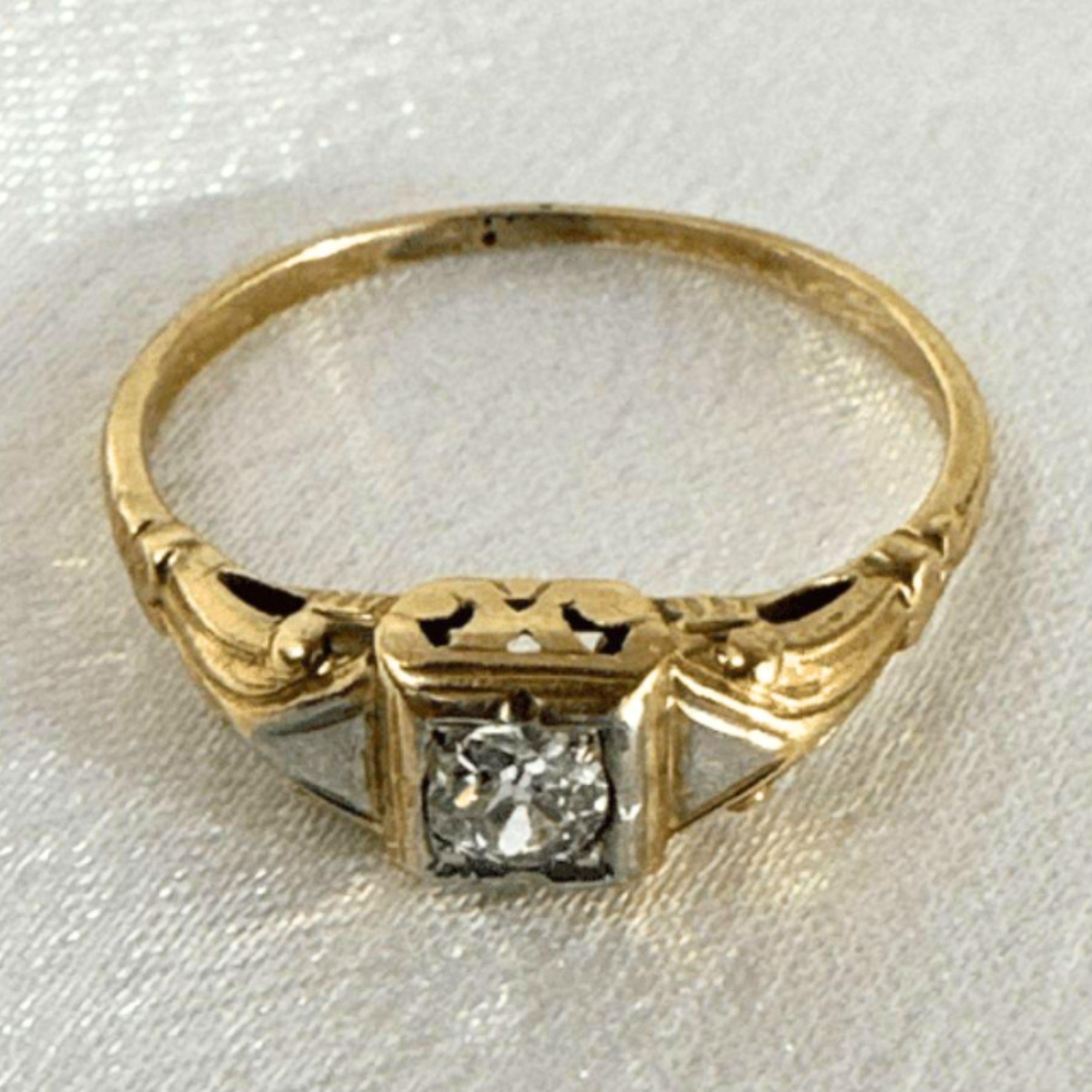14k Yellow Gold 19th Century Victorian Brilliant Cut Diamond Ring Size 6.25 For Sale 1