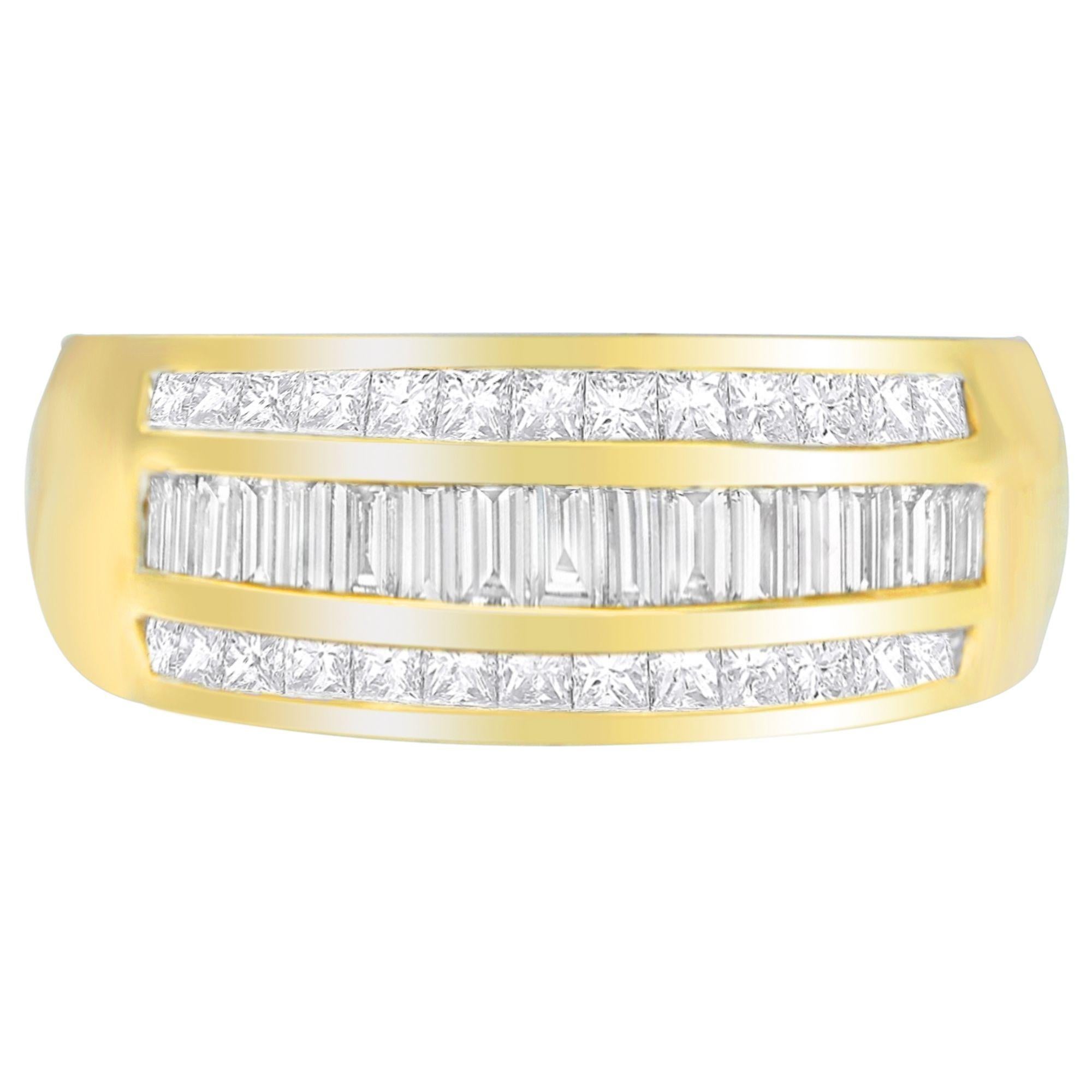 Modern 14K Yellow Gold 1ct. TDW Princess and Baguette-Cut Diamond Ring(H-I, SI1-SI2) For Sale