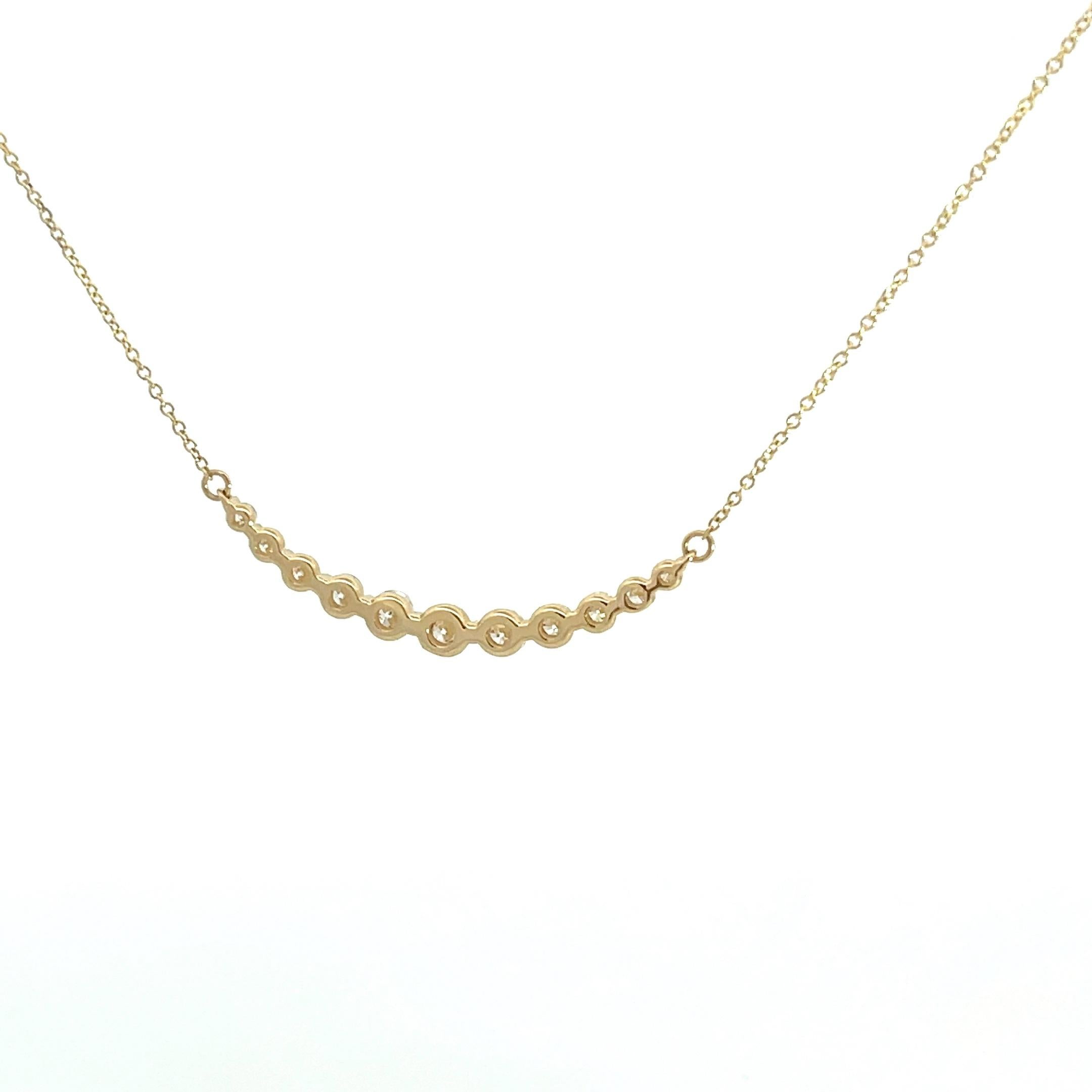 Round Cut 14K Yellow Gold 1ctw Diamond Smile Necklace For Sale