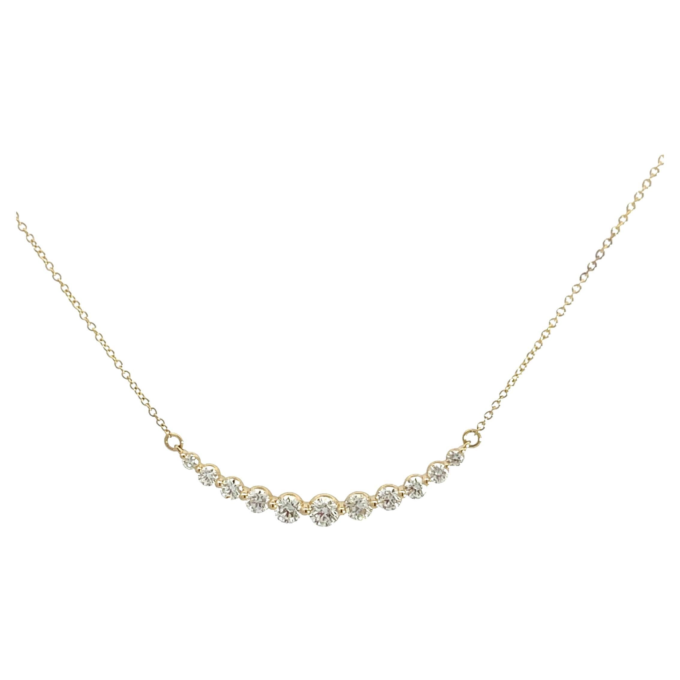 14K Yellow Gold 1ctw Diamond Smile Necklace For Sale