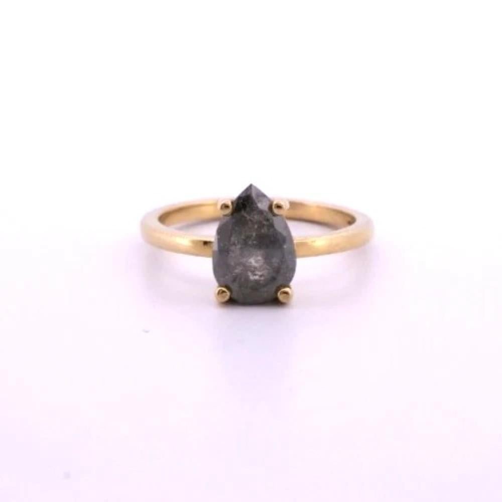 Bague en or jaune 14K avec diamant poire en forme de sel et de poivre naturel 1CTW Taille 4.25 en vente 4