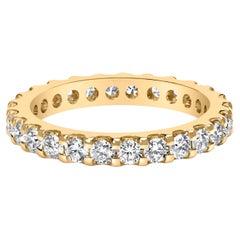 14K Yellow Gold 2 1/2 Cttw Shared Prong Set Round Diamond Eternity Band Ring