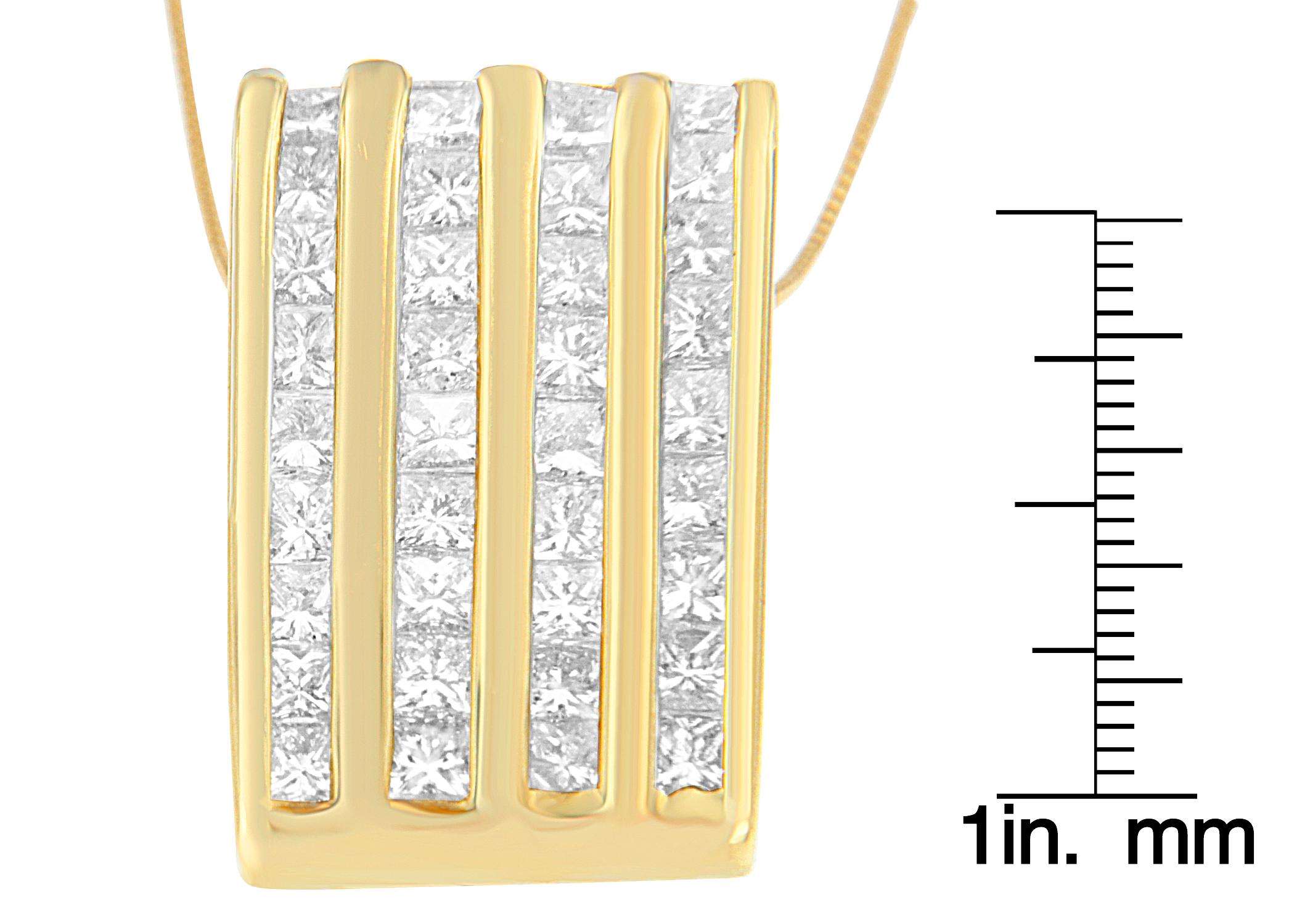 Collier en or jaune 14K avec pendentif en forme de bloc en diamant taillé en princesse 2 1/3 Cttw Neuf - En vente à New York, NY