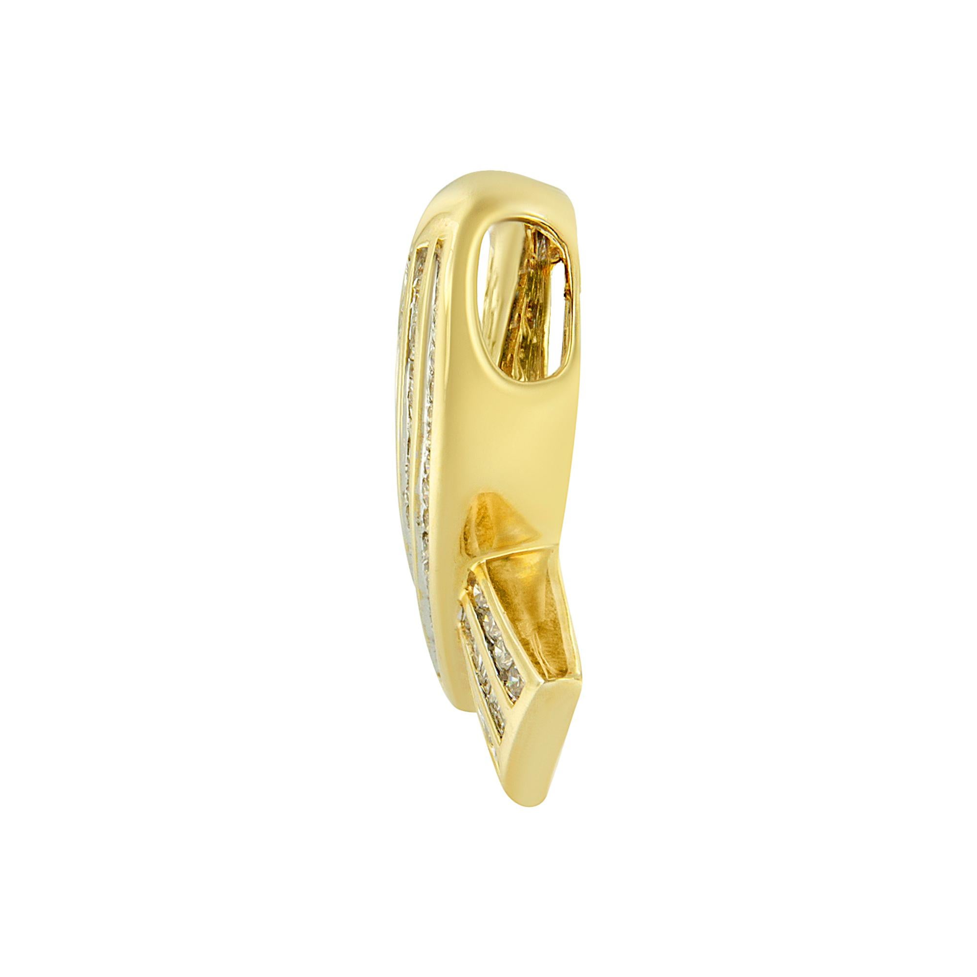 Round Cut 14k Yellow Gold 2 5/8 Cttw Diamond Awareness Ribbon Pendant, No Chain For Sale